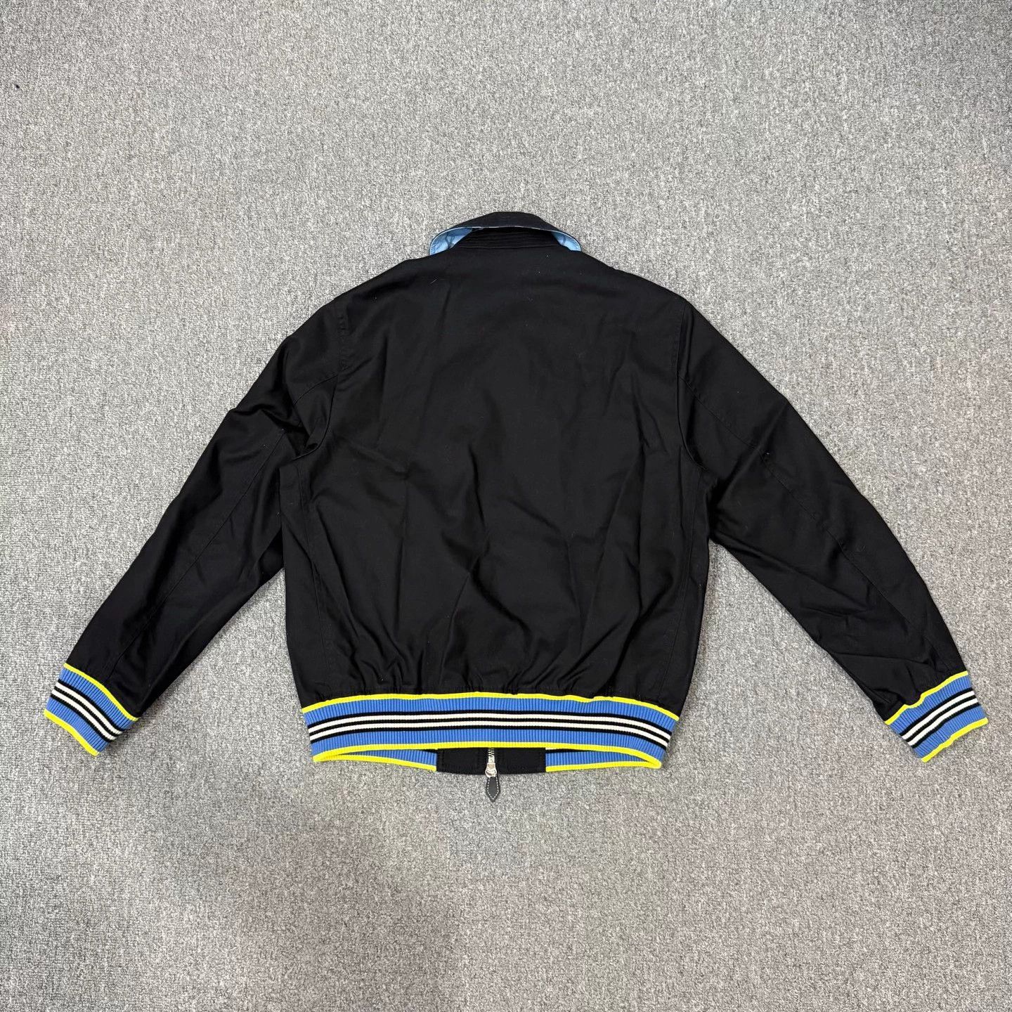 Burberry Burberry Black Chest Logo Jacket Size 50 Mint Size US M / EU 48-50 / 2 - 2 Thumbnail