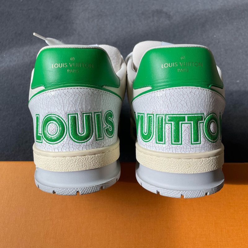 Louis Vuitton Louis Vuitton Classic Pattern Vintage Fashion Sneakers -250 Size US 9.5 / EU 42-43 - 2 Thumbnail