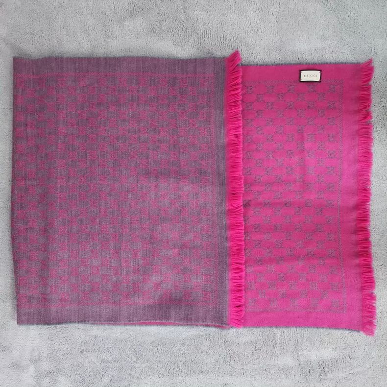 Gucci Gucci Scarf 2502-Nextarrow Size ONE SIZE - 1 Thumbnail