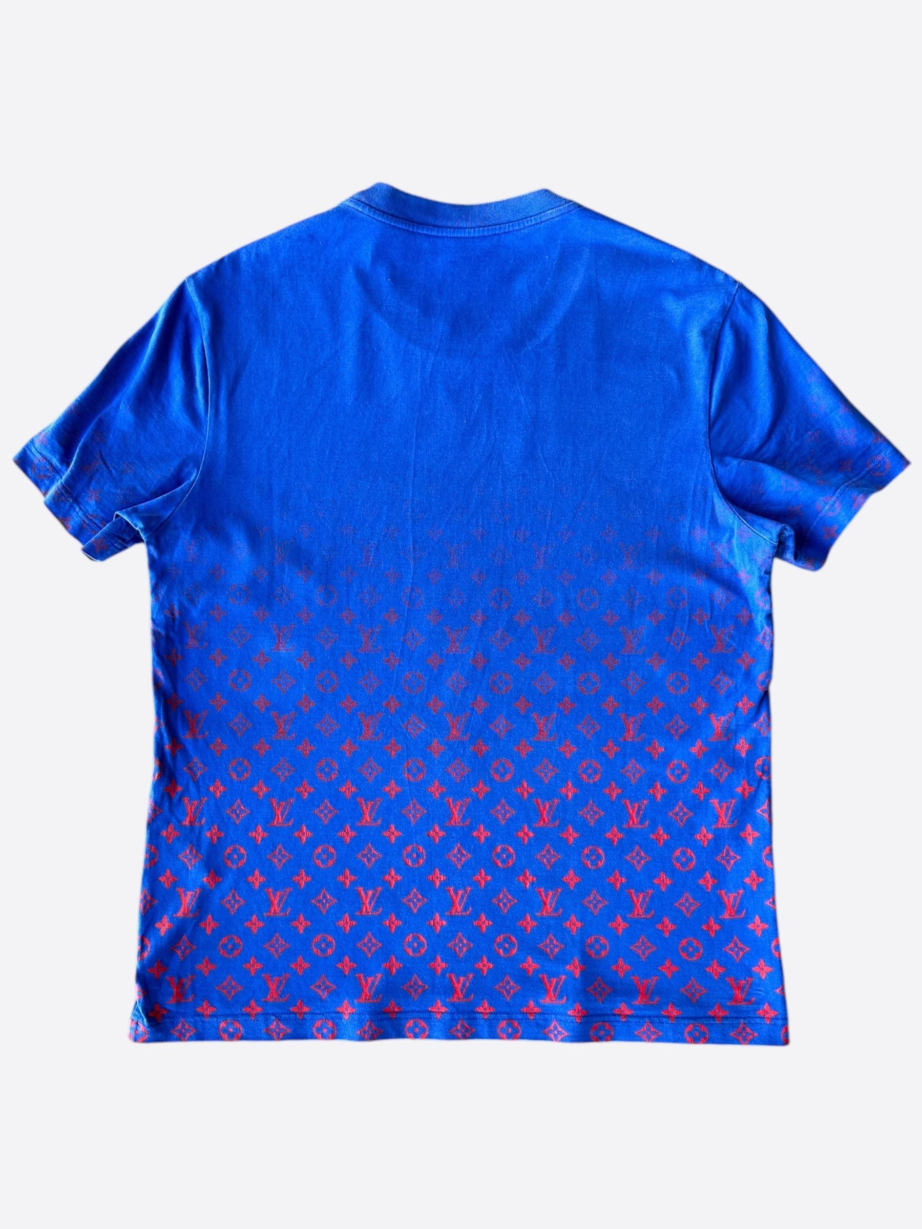 Louis Vuitton Louis Vuitton Blue & Red Monogram Gradient T-Shirt Size US XL / EU 56 / 4 - 2 Thumbnail