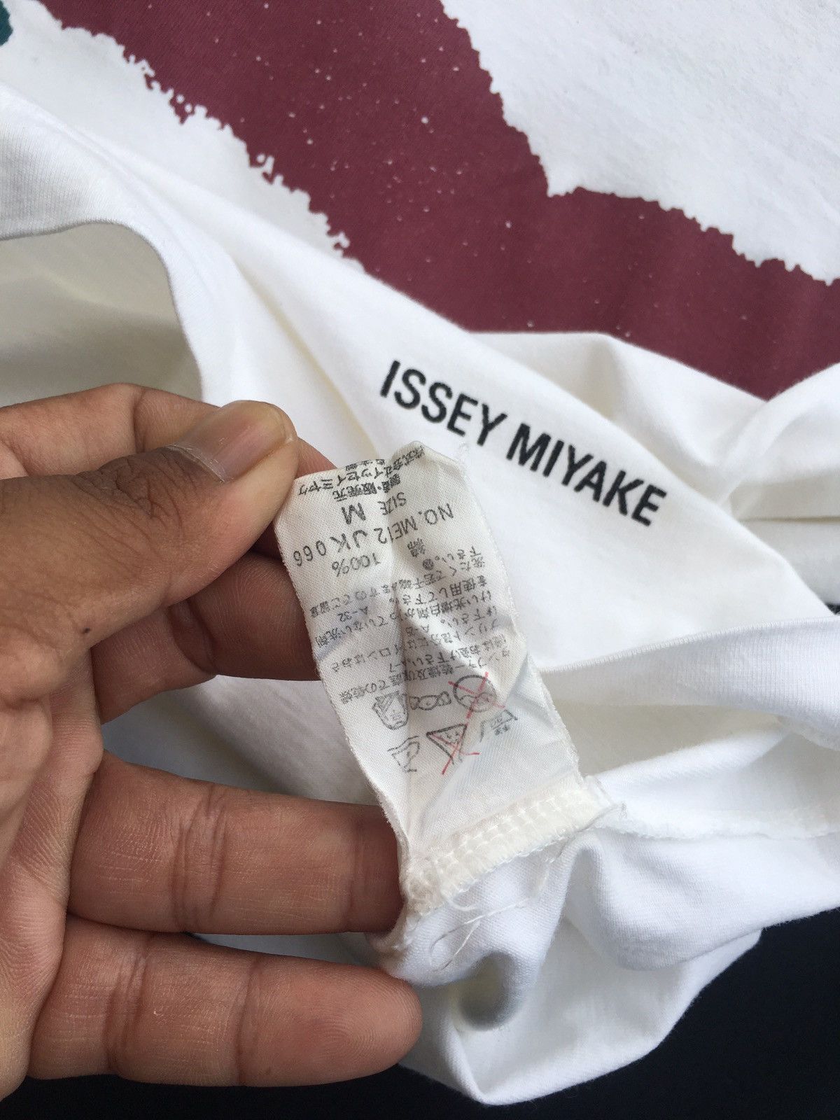 Issey Miyake Rarest Vintage 90s Issey Miyake Art Paints Tshirt Size US M / EU 48-50 / 2 - 13 Thumbnail