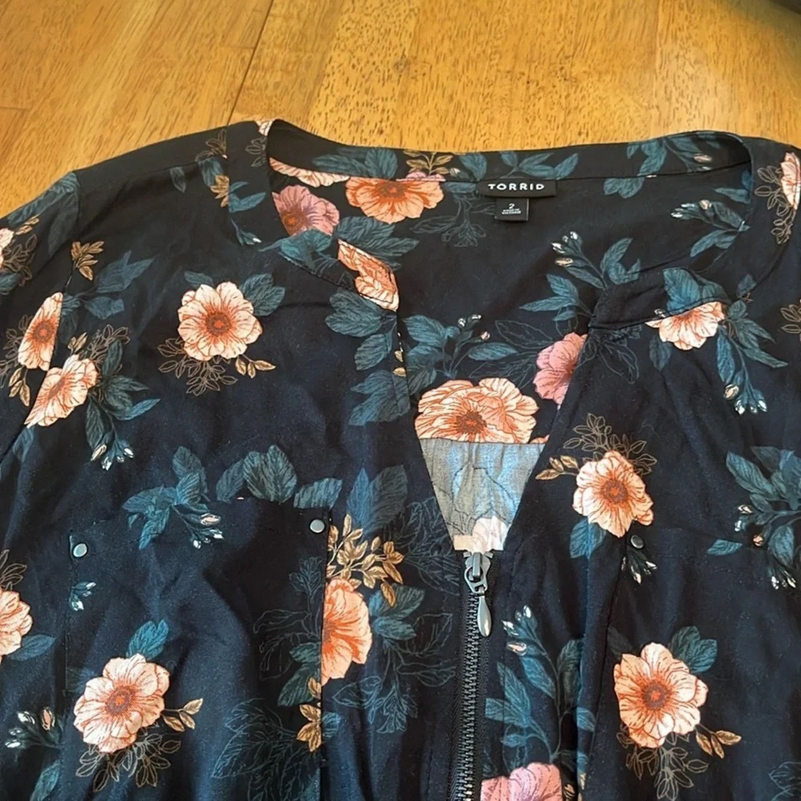 Torrid Torrid Challis partial zip front dress, size 2 (2X) Size XXL / US 16-18 / IT 52-54 - 3 Thumbnail