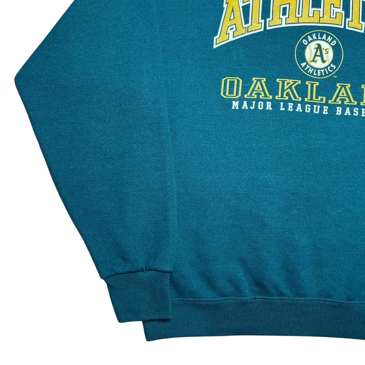 MLB 1998 MLB Oakland Athletics Lee Sport Spell Out Sweatshirt Size US XL / EU 56 / 4 - 15 Thumbnail