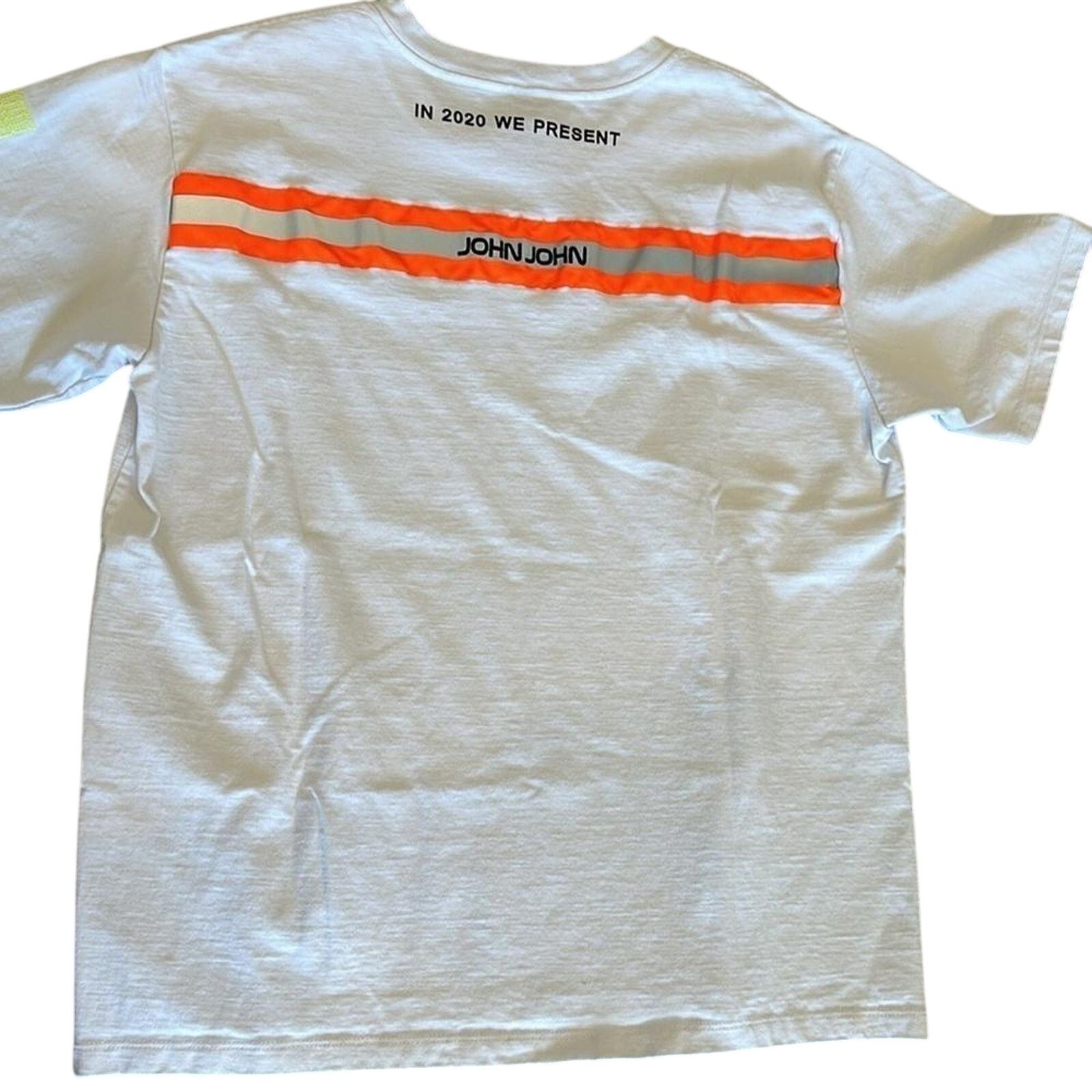 Designer JOHN JOHN Box Fit Graphic Tee - Stylish Casual Wear Size US L / EU 52-54 / 3 - 4 Thumbnail