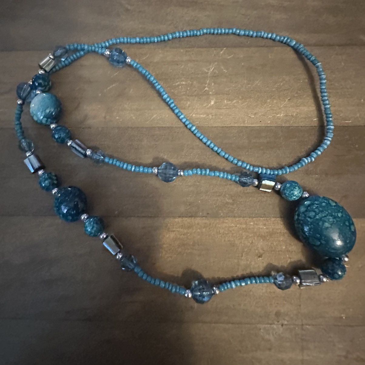 Other Long turquoise color abalone shell and bead necklace Size ONE SIZE - 3 Thumbnail