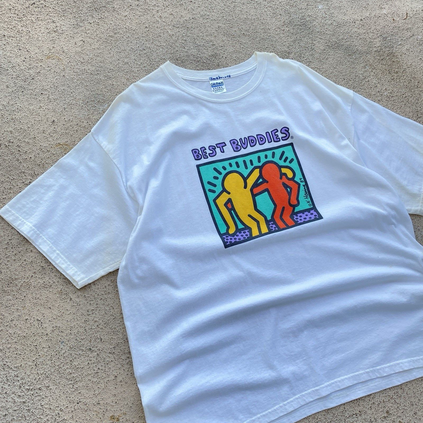 Keith Haring Vintage 1989 Keith Haring Best Buddies tee T Shirt Band tee Size US XL / EU 56 / 4 - 2 Thumbnail
