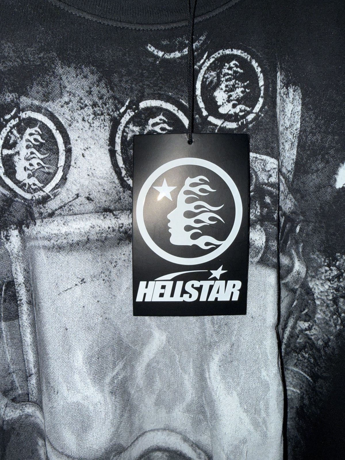 HELLSTAR Hellstar Gridiron t-shirt Football Helmet 2025. Size US XL / EU 56 / 4 - 3 Thumbnail