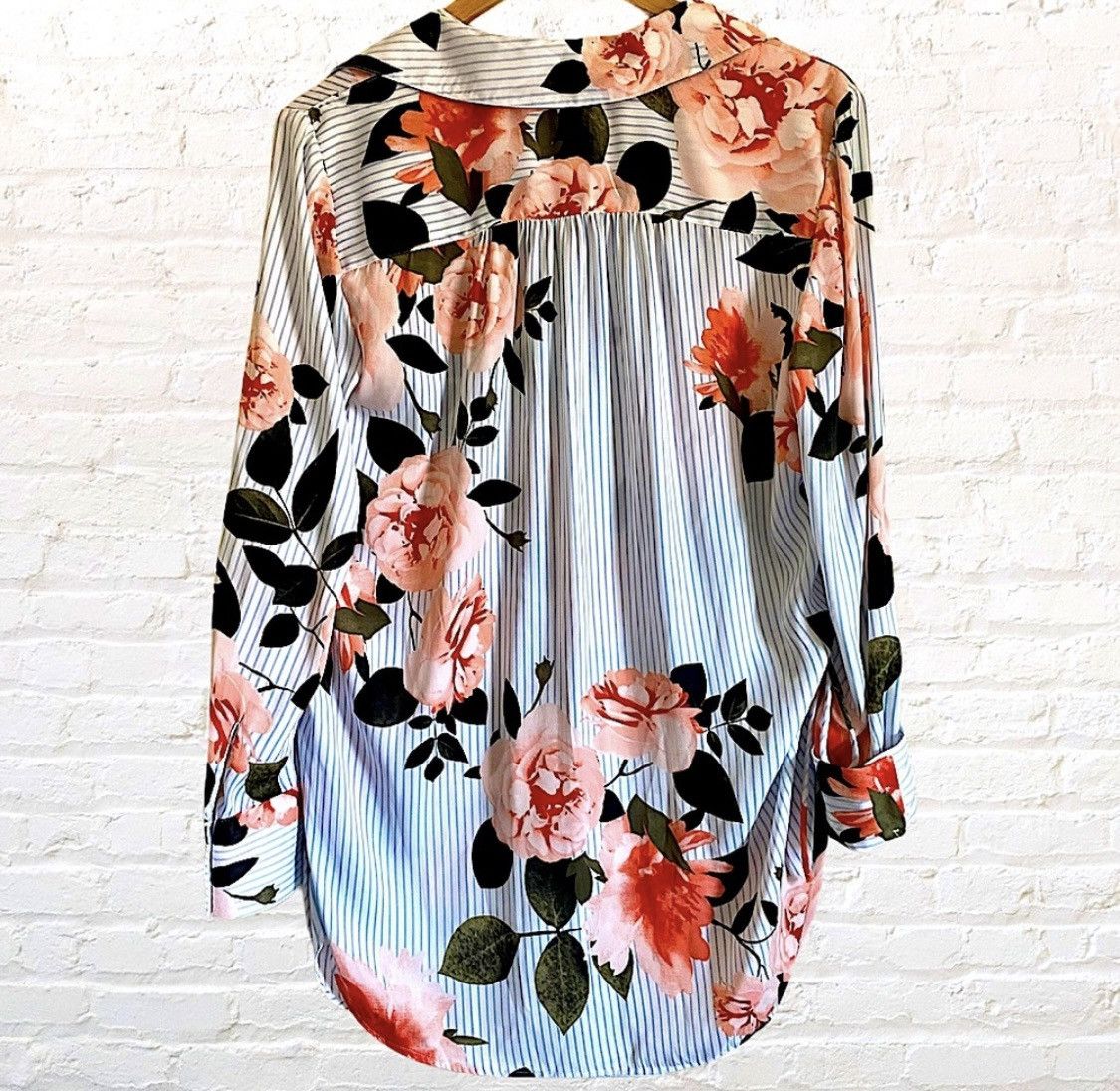I.N.C INC INTERNATIONAL STRIPED FLORAL ADJUSTABLE SIDE SLIT BLOUSE Size M / US 6-8 / IT 42-44 - 4 Thumbnail