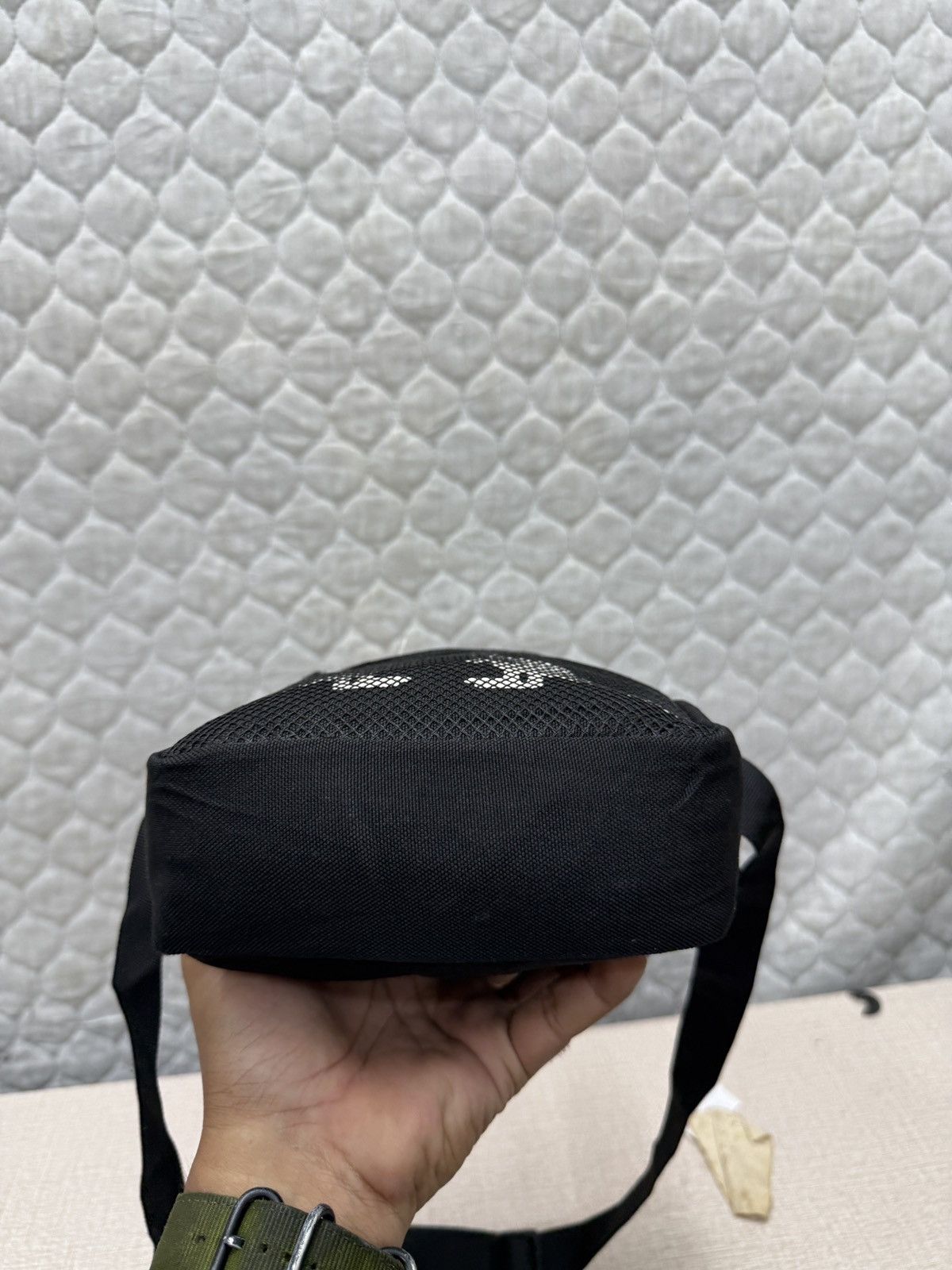 Hypebeast 🔥🔥🔥ARCHIVE CAPTAIN STAG & KANGOL SLING BAG Size ONE SIZE - 12 Thumbnail