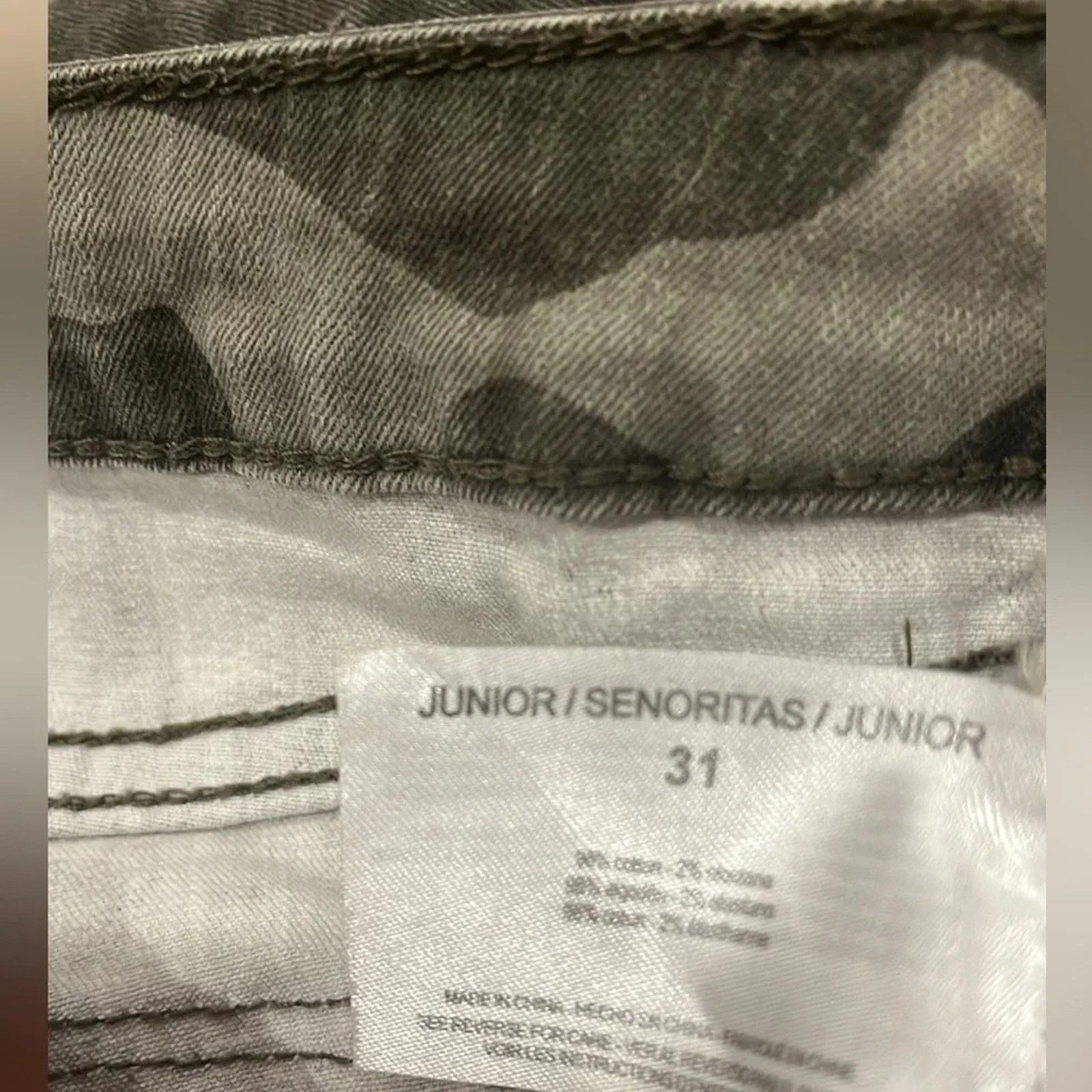 William Rast William Rast cropped skinny camo cargo pants, junior size 31 Size 31" - 11 Thumbnail