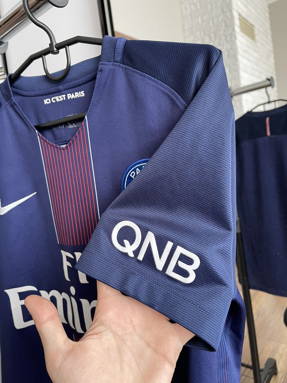 Nike 2016/2017 Nike Paris Saint Germain PSG Soccer Jersey T-Shirt Size US M / EU 48-50 / 2 - 7 Thumbnail