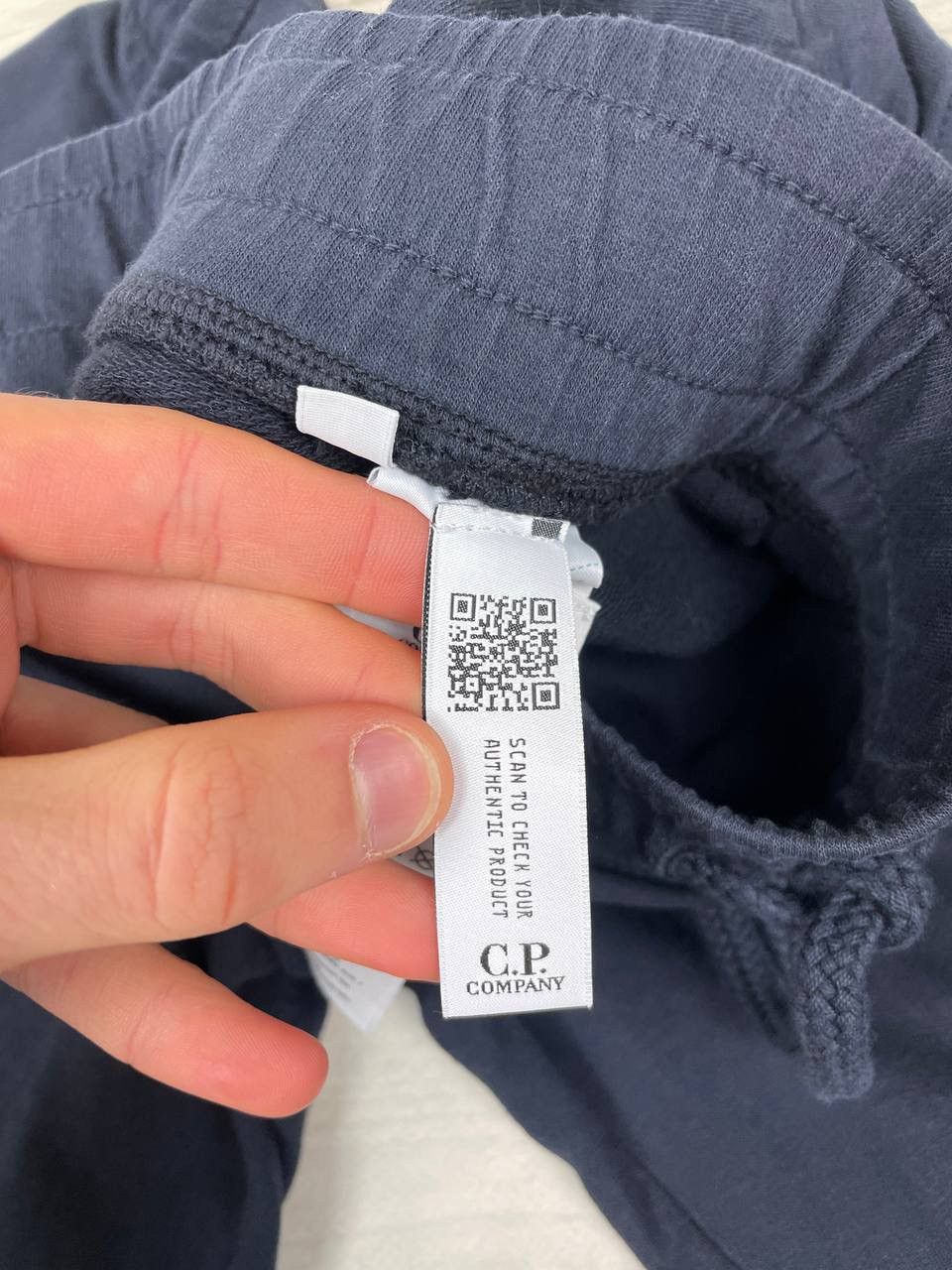 C.P. Company Cp Company Light Fleece Cargo Shorts Size US 34 / EU 50 - 7 Thumbnail