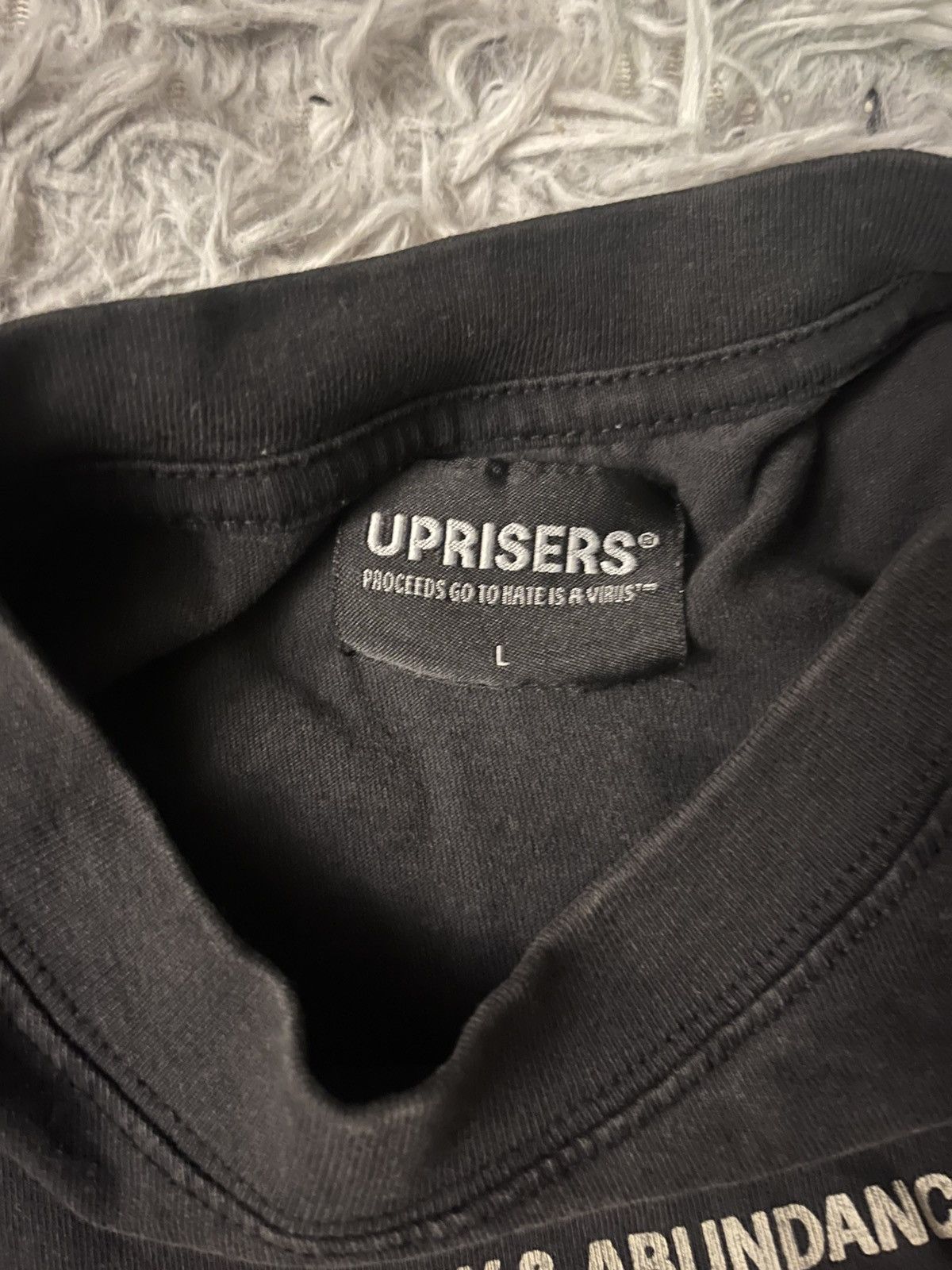 Other Uprisers “Hate Is A Virus” Flower Tee – Black – Size L NEW Size US L / EU 52-54 / 3 - 3 Thumbnail