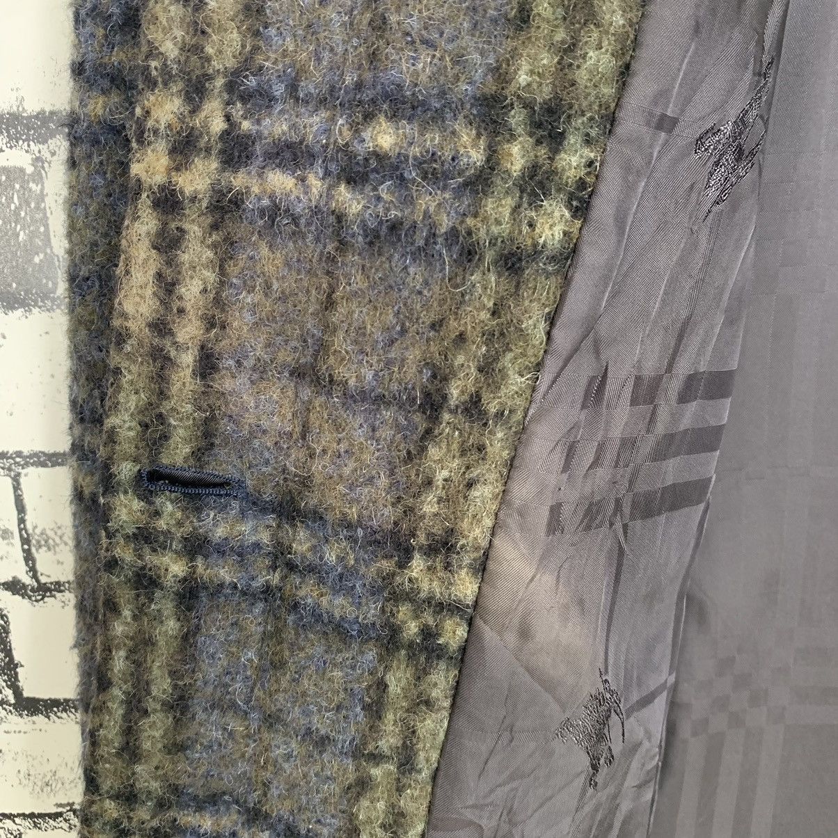 Burberry × Vintage Luxury Brand Burberry London Checkerboard Wool Long Jacket Size S / US 4 / IT 40 - 14 Thumbnail