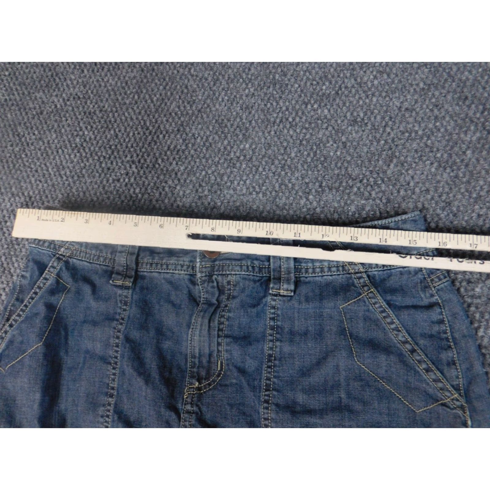 Vintage GH Bass & Co Womens Skirt A-Line Long Denim Blue 6 Regular Cotton Denim Solid Ruffle Zip Casual Designer Flower Lined Vintage No Rise Information? Size 28" / US 6 / IT 42 - 6 Thumbnail