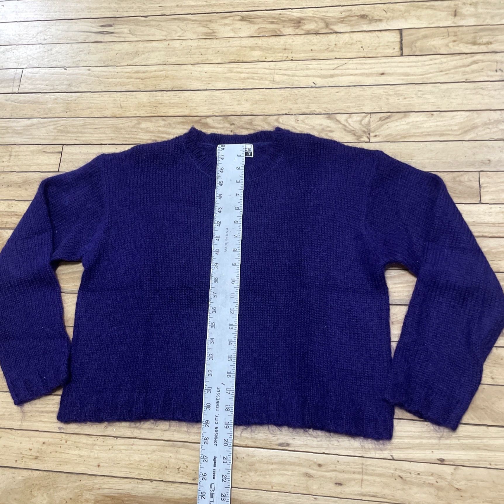 Vintage VINTAGE Reference Point Sweater Wool Mohair Women S Royal Purple 90s Crop Knit Pullover Long Sleeve V-Neck Button Sheep? (Wait) Size S / US 4 / IT 40 - 7 Thumbnail