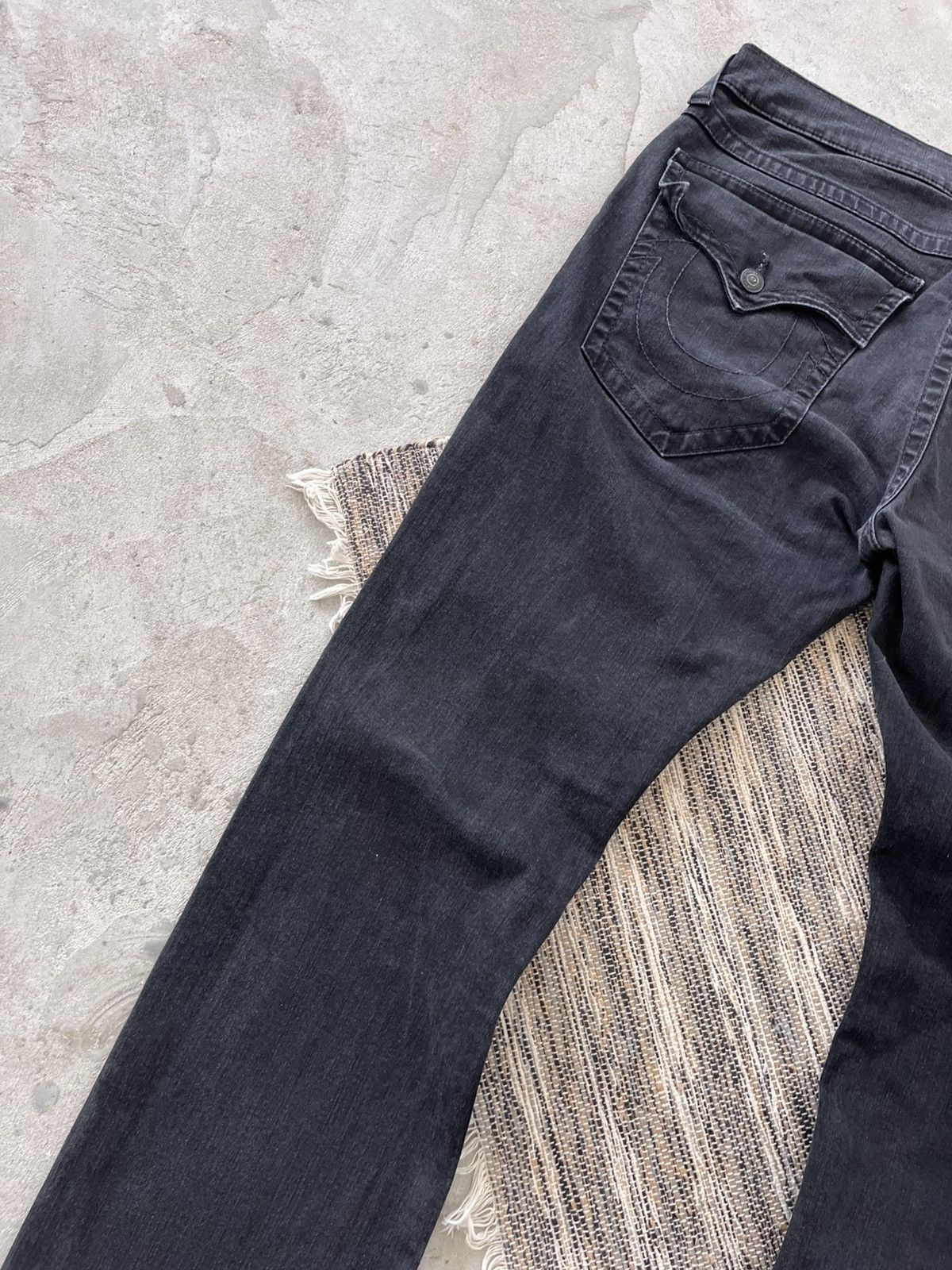 True Religion Vintage True Religion Ricky Black Jeans Relaxed Straight fit Size US 40 / EU 56 - 16 Thumbnail