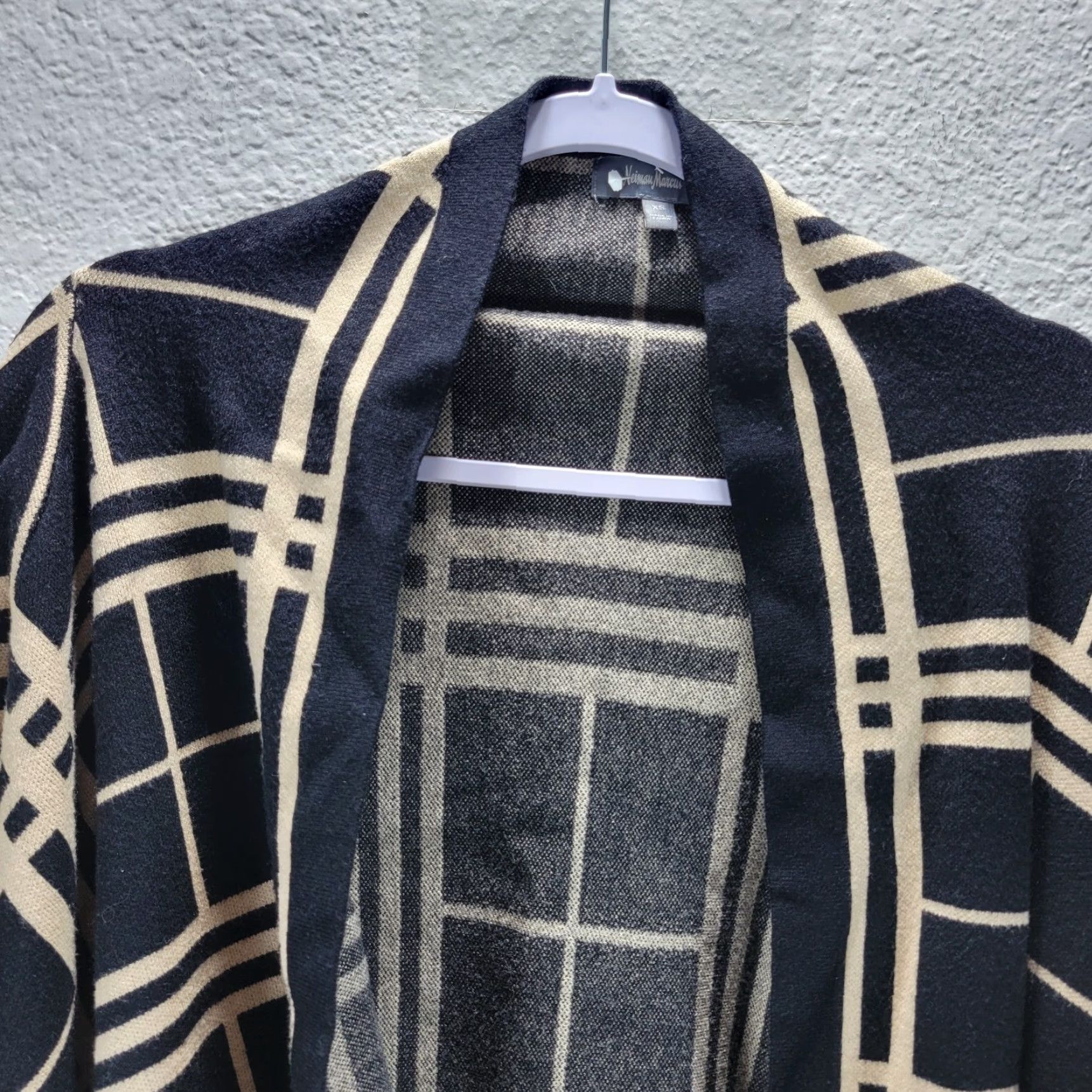 Neiman Marcus Neiman Marcus Cardigan Open Front Plaid 3/4 Sleeve XS Womens Black Beige IDK Size XS / US 0-2 / IT 36-38 - 5 Thumbnail