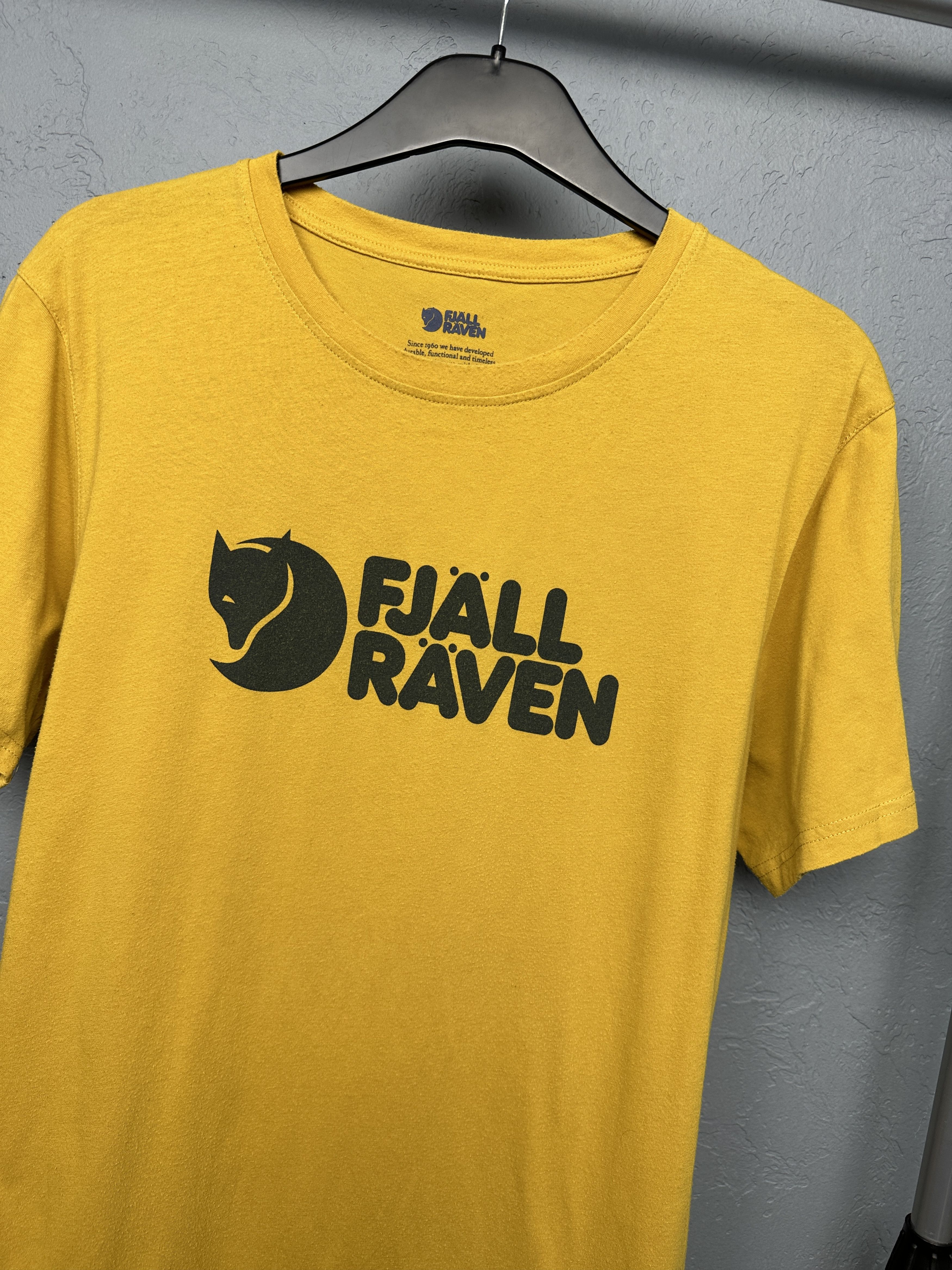 Fjallraven Fjallraven Mens Crew Neck Big Logo T-Shirt Size US L / EU 52-54 / 3 - 2 Thumbnail
