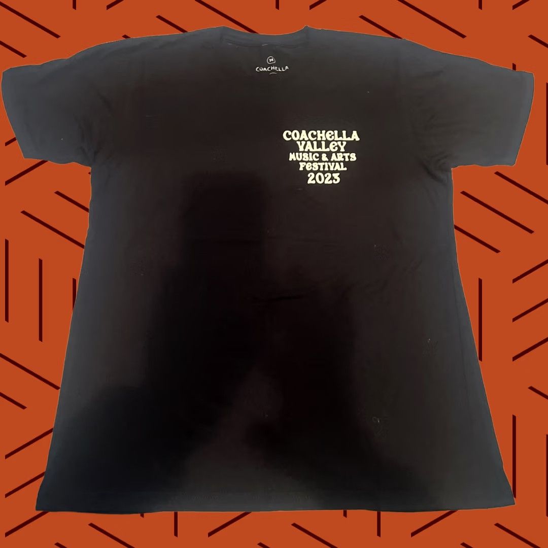 Vintage VINTAGE Coachella Shirt Unisex Adults Regular Black Cotton Graphic Print 2020-2029 90s Music Logo Tee Mens Womens L Size US L / EU 52-54 / 3 - 1 Thumbnail