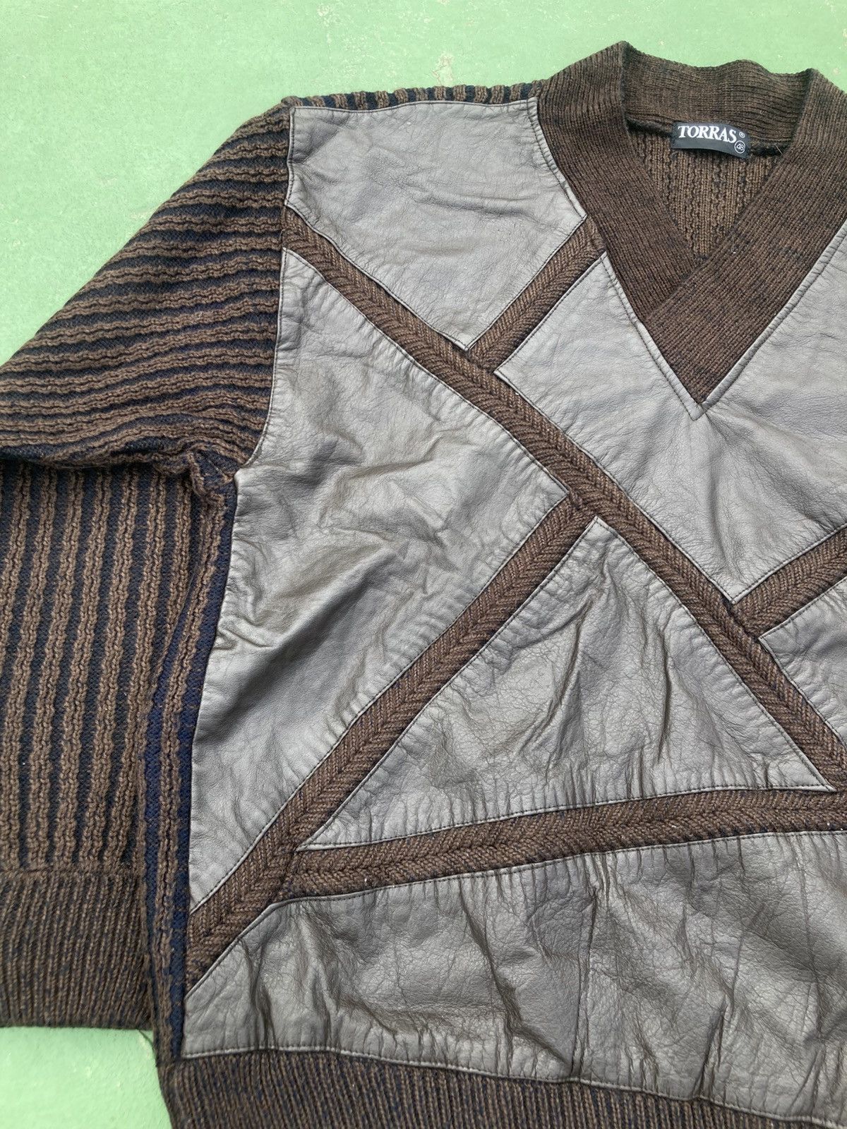 Torras Vintage Torras Spain V-Neck Knitwear Patchwork Leather Size US L / EU 52-54 / 3 - 5 Thumbnail