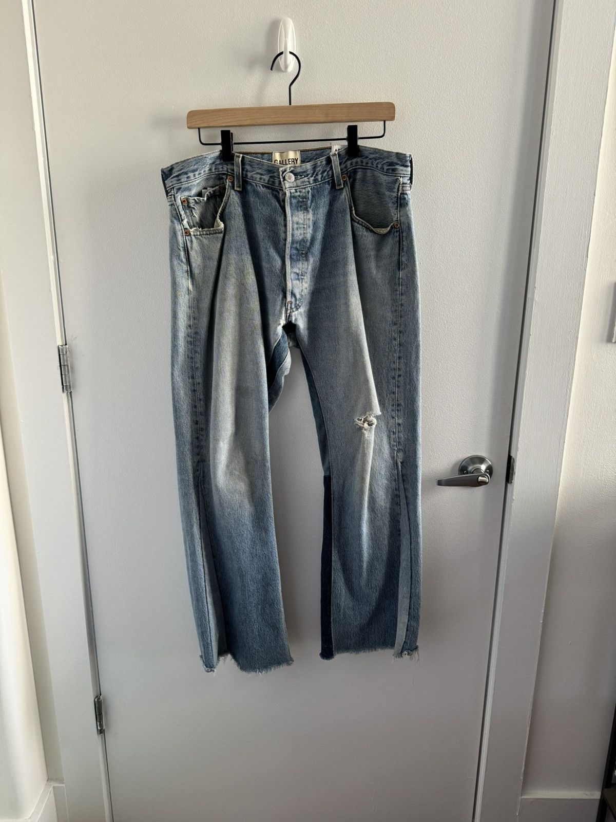 Gallery Dept. Gallery Dept LA Flare Jeans Size US 33 - 1 Thumbnail