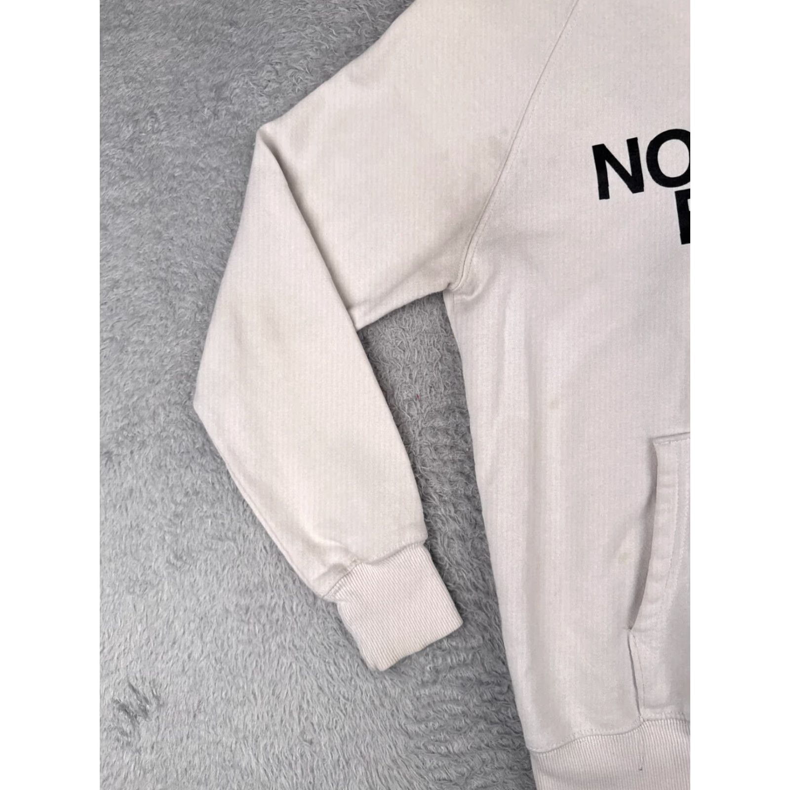 The North Face VINTAGE The North Face Hoodie Pullover Womens Medium White Logo Sweatshirt Activewear Size M / US 6-8 / IT 42-44 - 3 Thumbnail