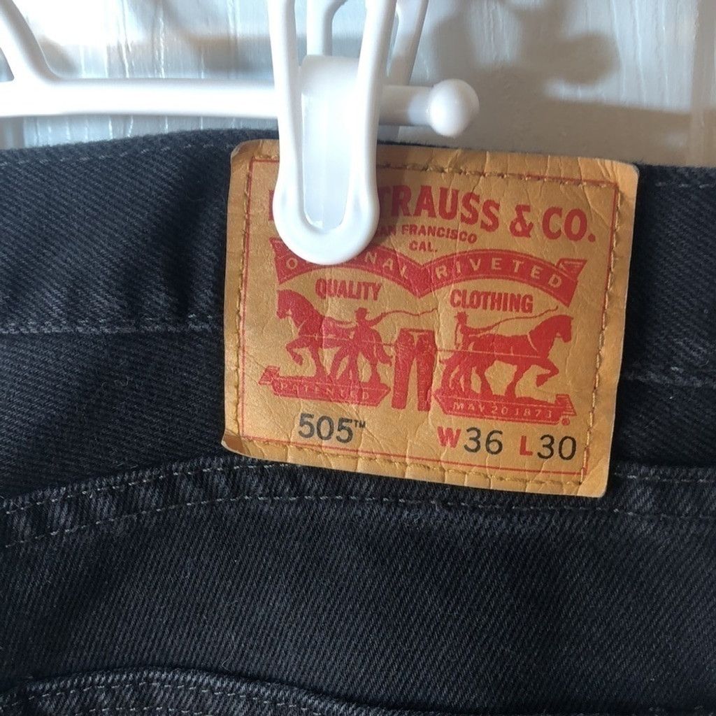 Levi's Levi's Mens dark wash jeans Size 36 x 30 Size US 36 / EU 52 - 5 Thumbnail