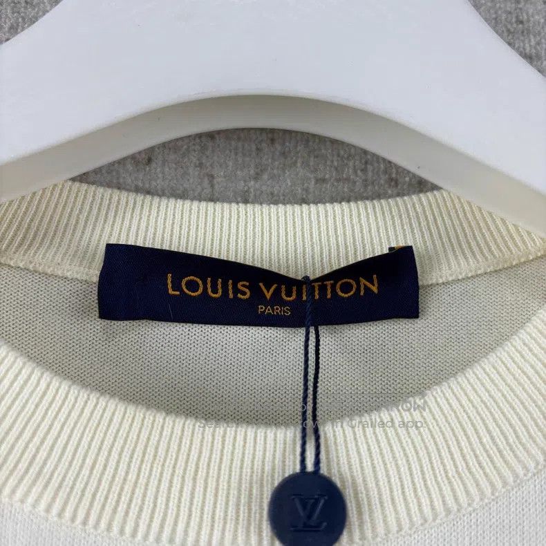 Louis Vuitton Louis Vuitton Duckling Logo Printed Pullover Short Sleeve Size US M / EU 48-50 / 2 - 4 Thumbnail