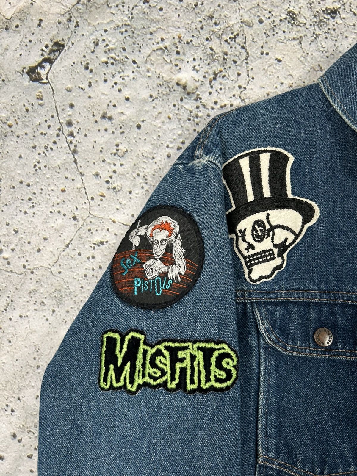 Band Tees Vintage 90s Punk Rock Denim Jacket Jeans Avantgarde Metal Size US M / EU 48-50 / 2 - 5 Thumbnail