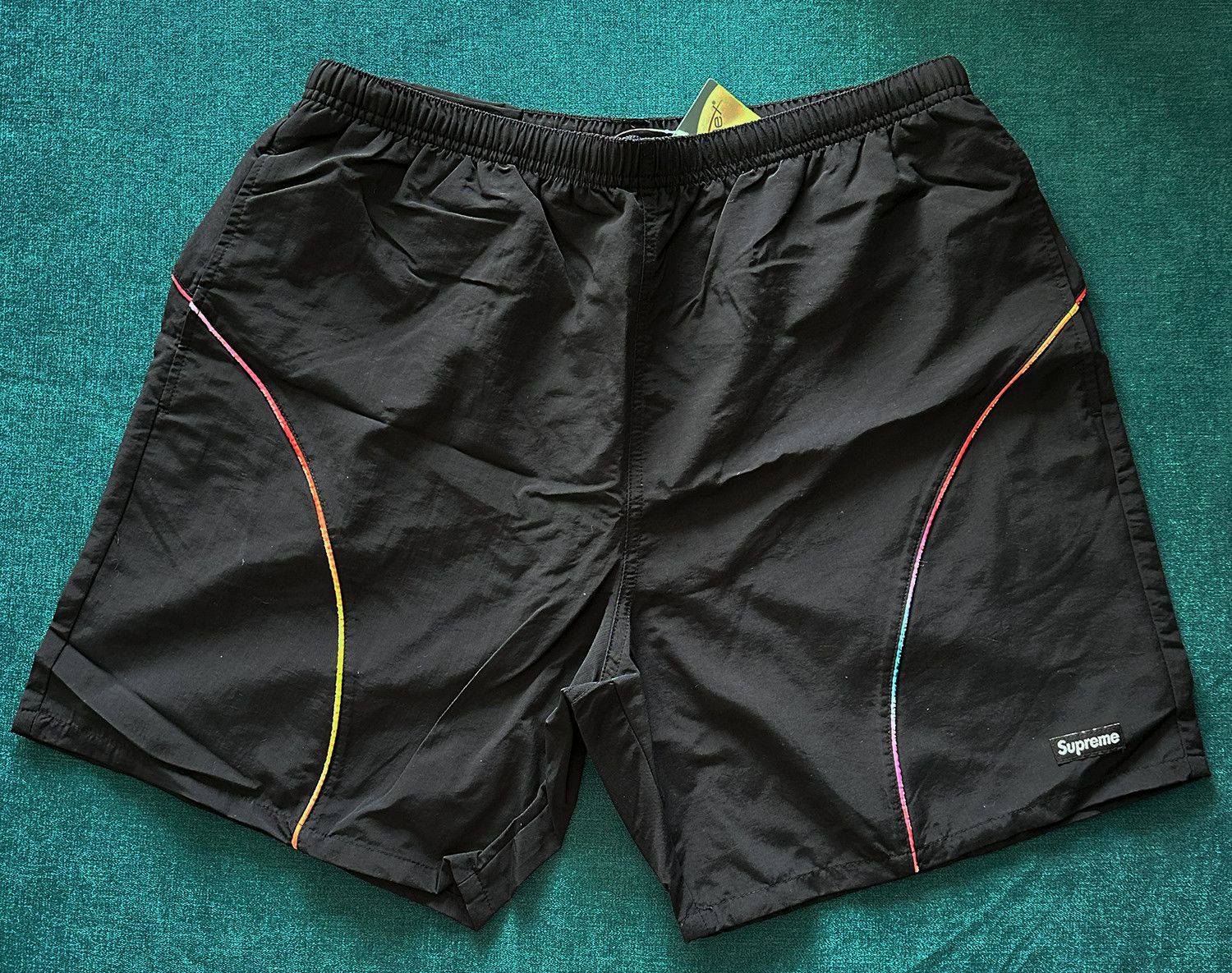 Supreme Supreme Gradient Piping Water Short (SS21) LARGE Size US 34 / EU 50 - 3 Thumbnail