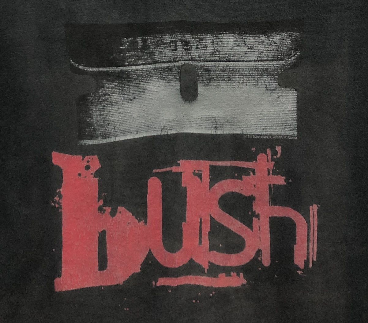 Band Tees Vintage 90s Rock Band Bush "Razorblade Suitcase" Shirt Size US M / EU 48-50 / 2 - 3 Thumbnail