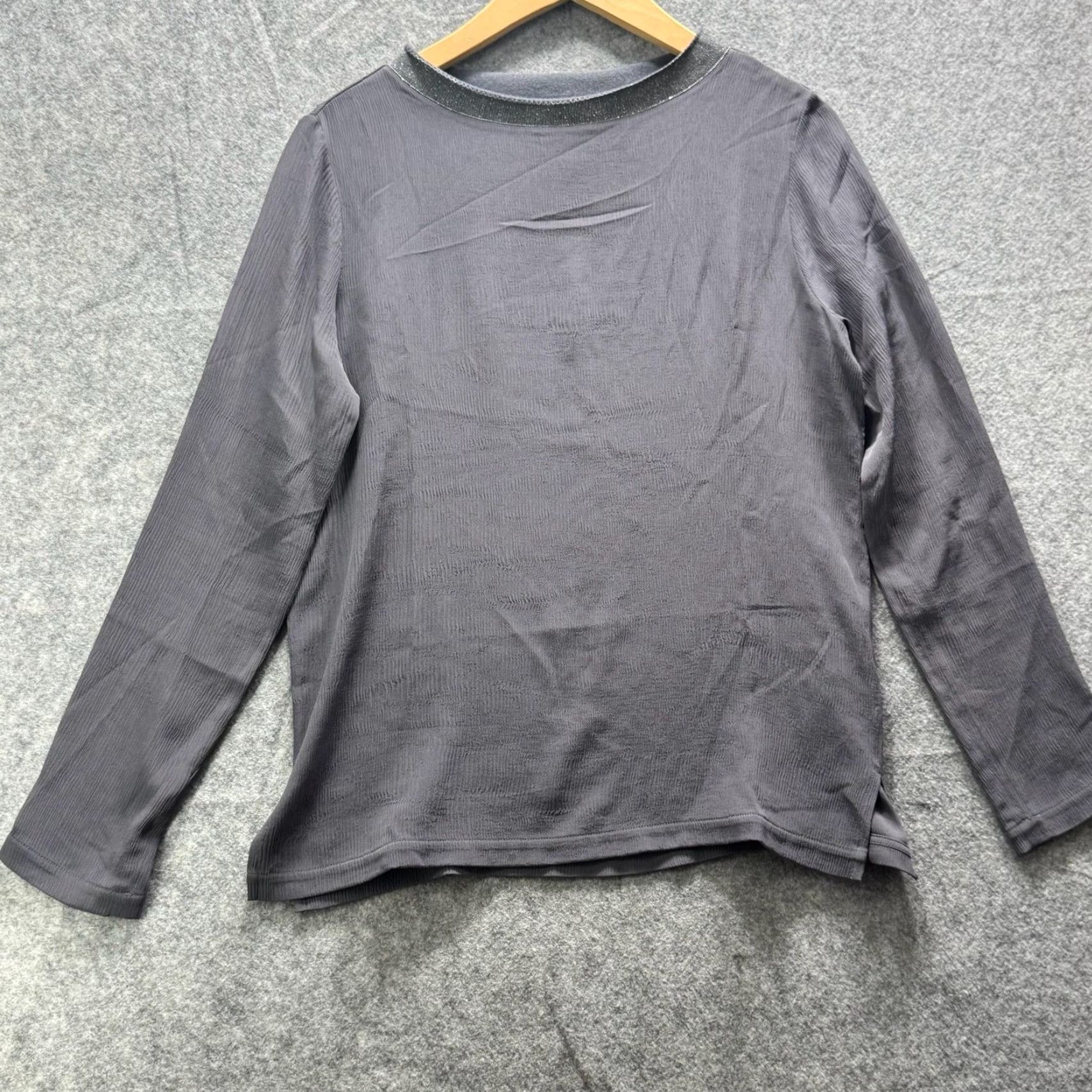 Fabiana Filippi Fabiana Filippi Shirt Womens XS Gray Metallic Crewneck Long Sleeve Made Italy Size XS / US 0-2 / IT 36-38 - 2 Thumbnail
