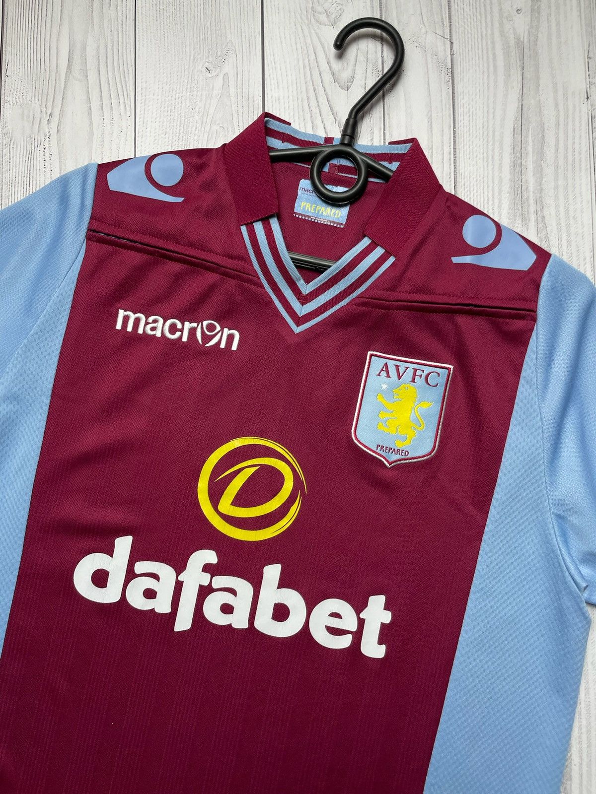 Vintage Vintage Aston Villa Soccer Jersey size L logo Size US L / EU 52-54 / 3 - 2 Thumbnail