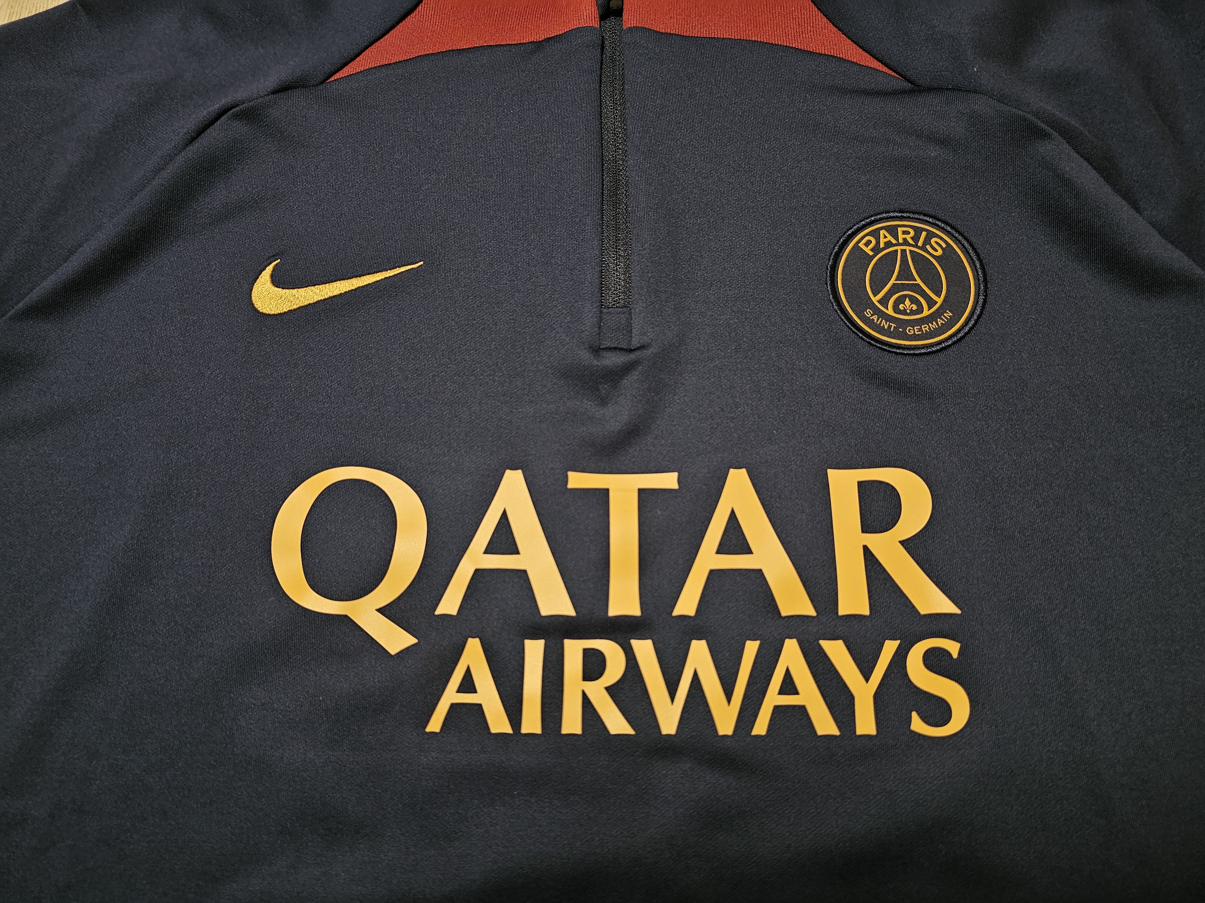 Nike PSG PARIS SAINT-GERMAIN 2023 2024 FOOTBALL JACKET TOP SOCCER Size US XL / EU 56 / 4 - 3 Thumbnail