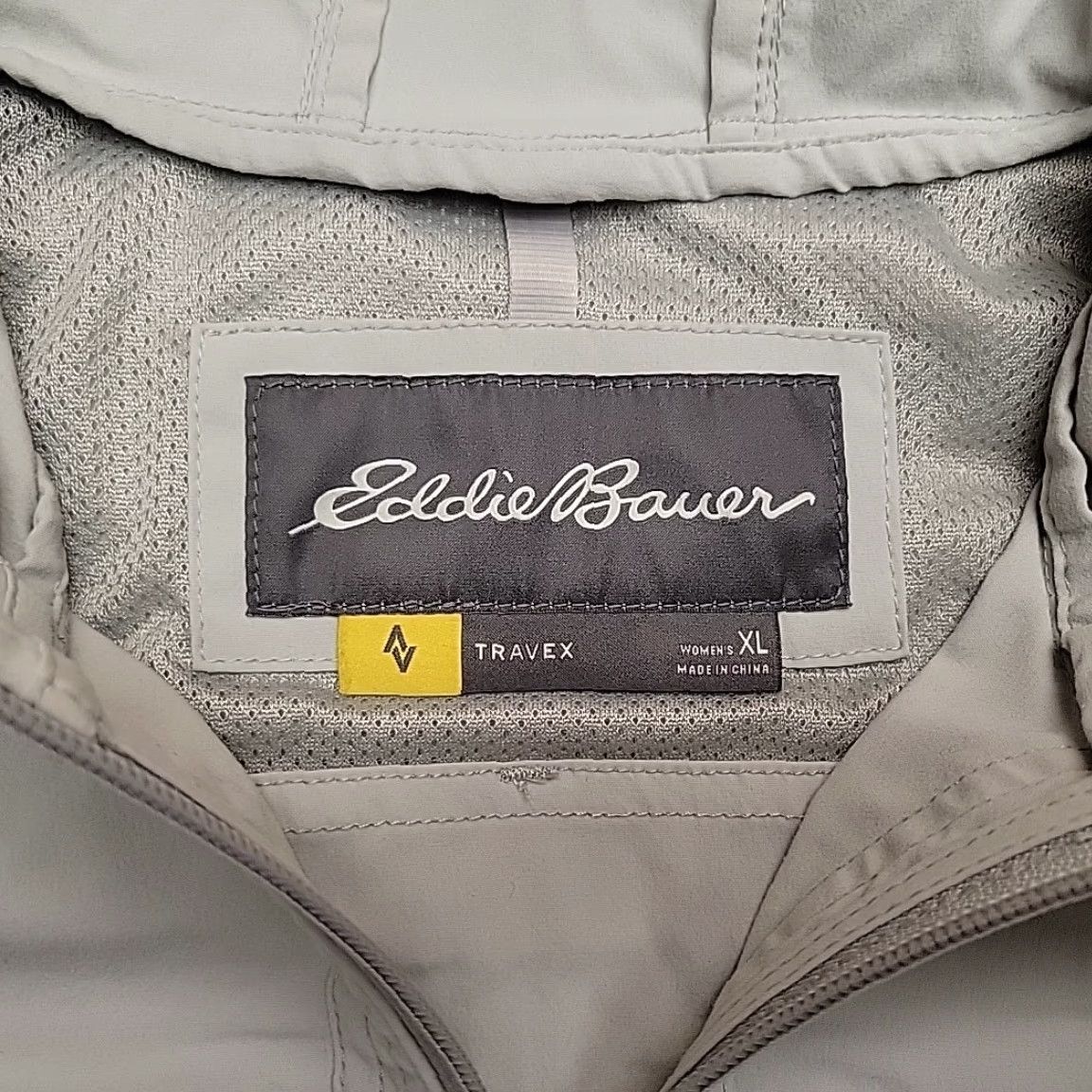 Eddie Bauer VINTAGE Eddie Bauer Jacket Womens XL Beige Flexion Nylon Stretch Performance Departure Size XL / US 12-14 / IT 48-50 - 5 Thumbnail