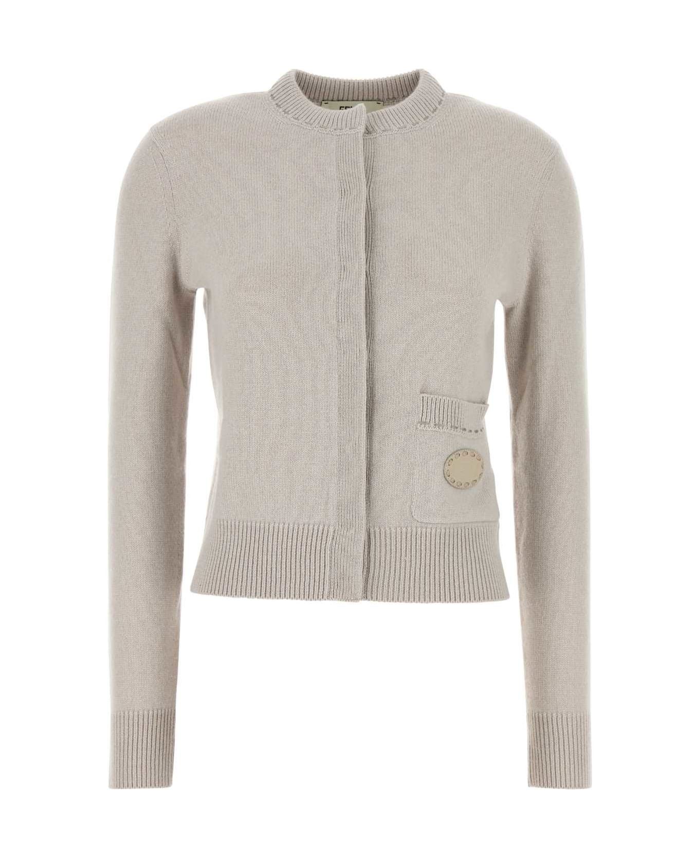 Fendi o1s1wg110326 Cardigan in Grey Size XL / US 12-14 / IT 48-50 - 1 Thumbnail