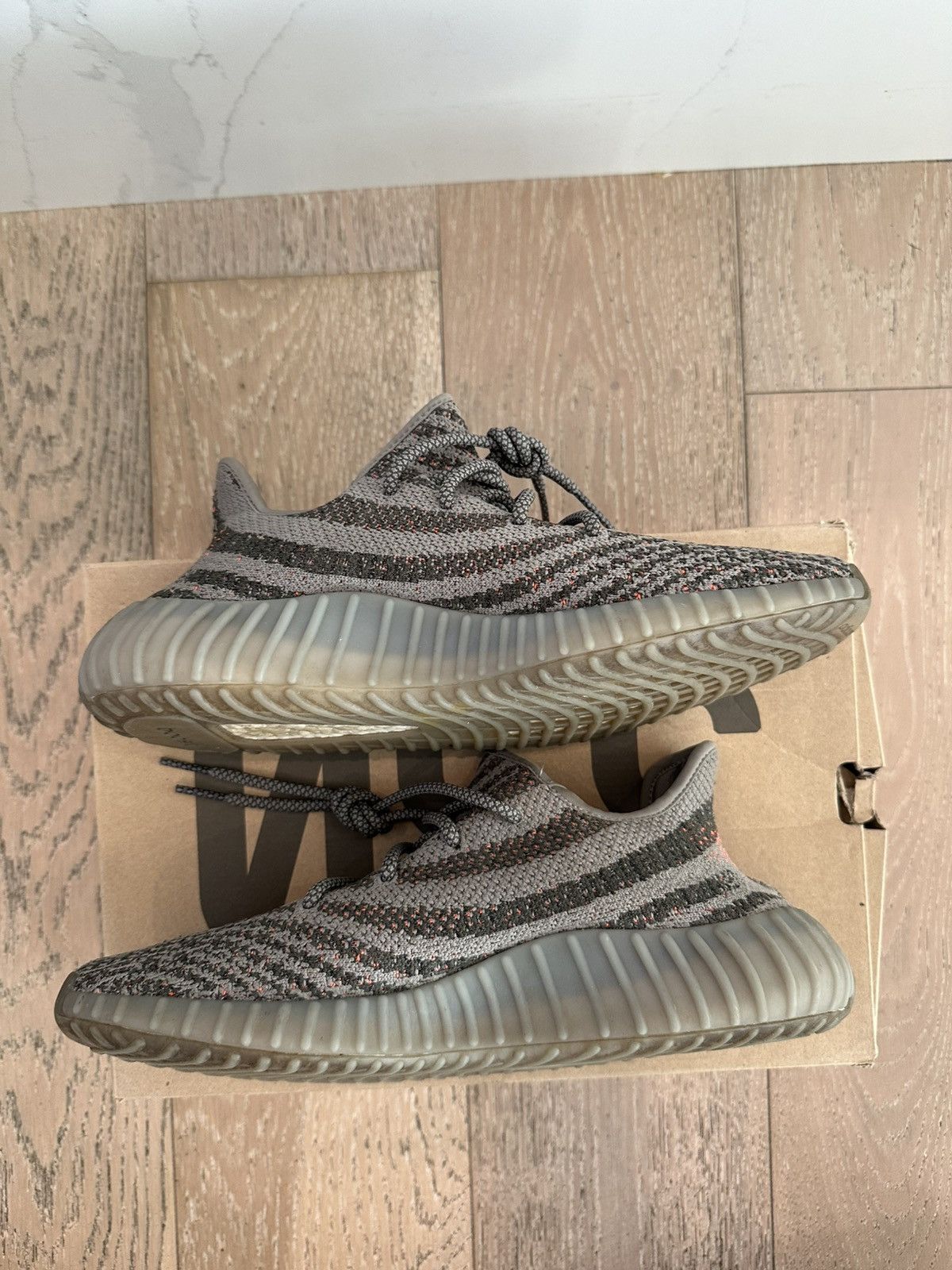 Yeezy adidas Yeezy Boost 350 V2 Beluga Reflective Size US 11.5 / EU 44-45 - 5 Thumbnail