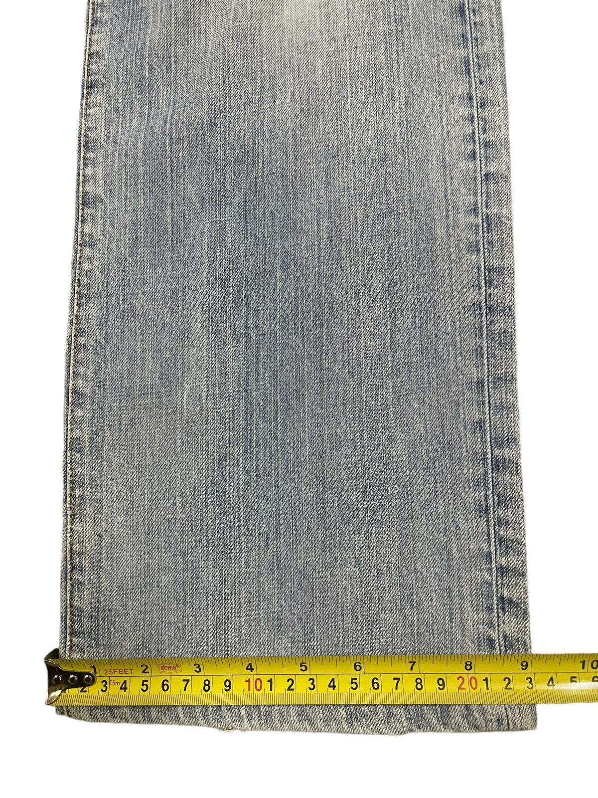 Japanese Brand Vintage Japanese Brand Blue Wash Distress Baggy Jeans Size US 35 - 14 Thumbnail