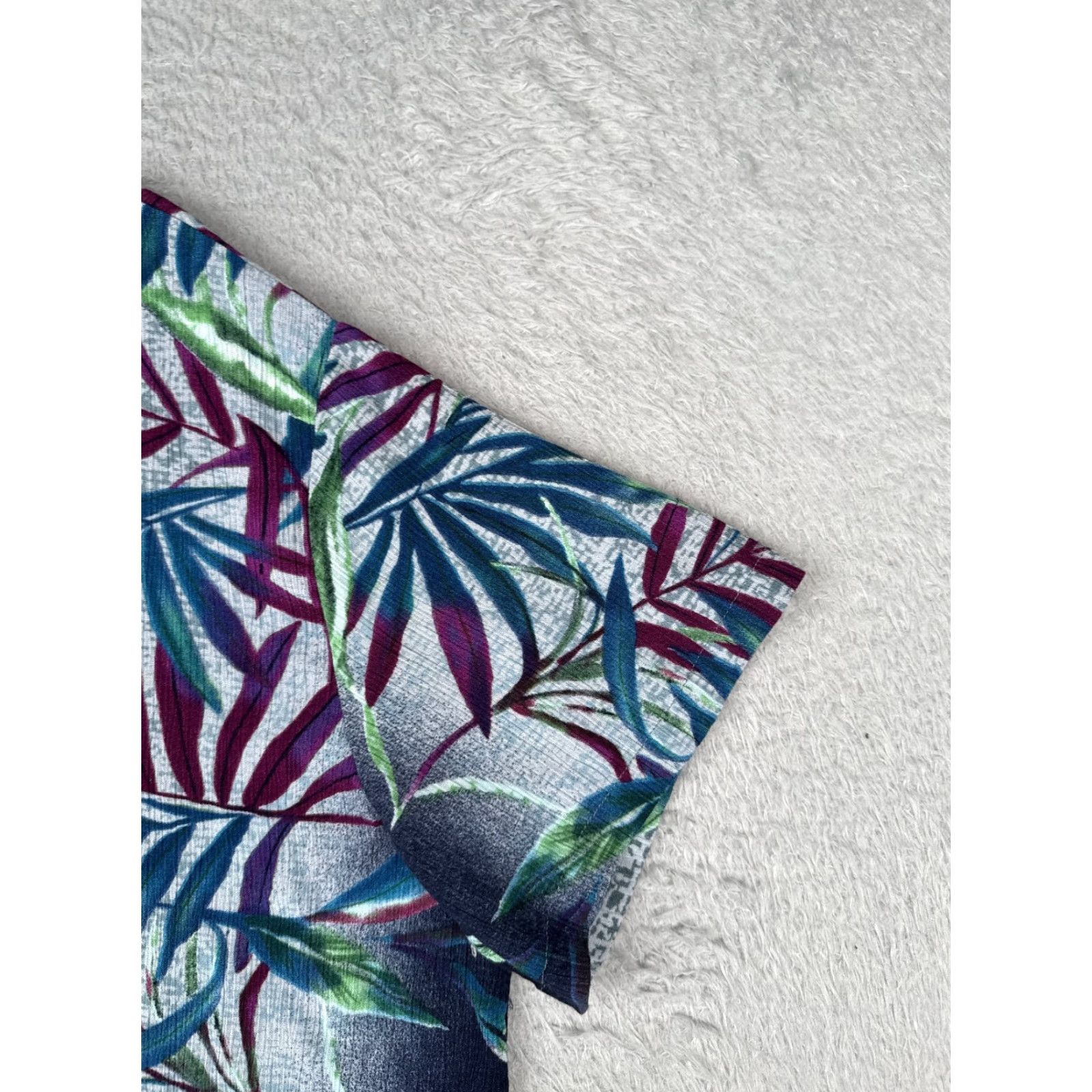 Hilo Hattie VINTAGE Hilo Hattie Hawaiian Shirt Men Extra Large Blue Floral Leaf 100% Rayon Size US XL / EU 56 / 4 - 2 Thumbnail