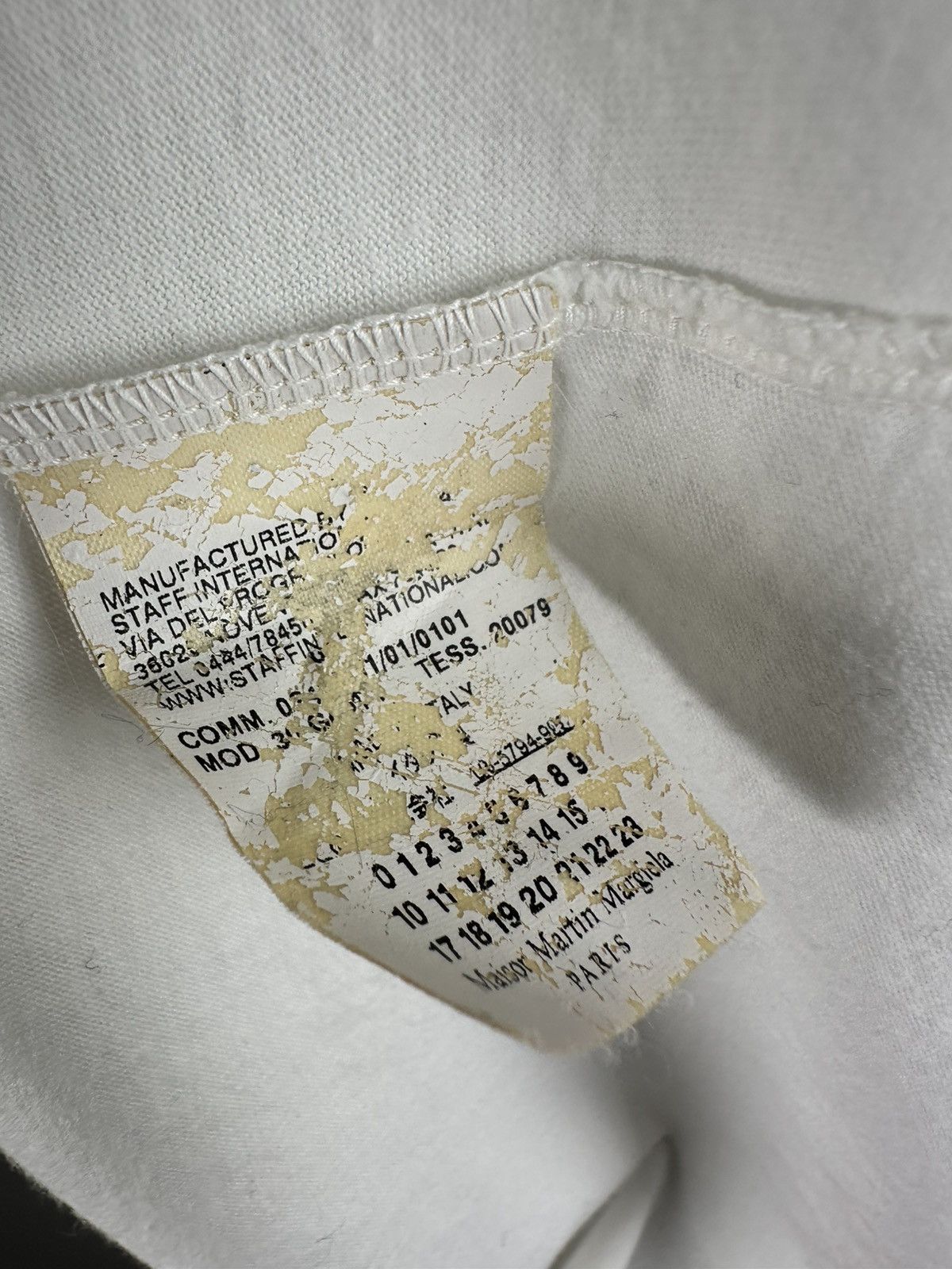 Maison Margiela Maison Margiela - Line 10 - S/S07 Flower Embroidered Tee Size US S / EU 44-46 / 1 - 11 Thumbnail