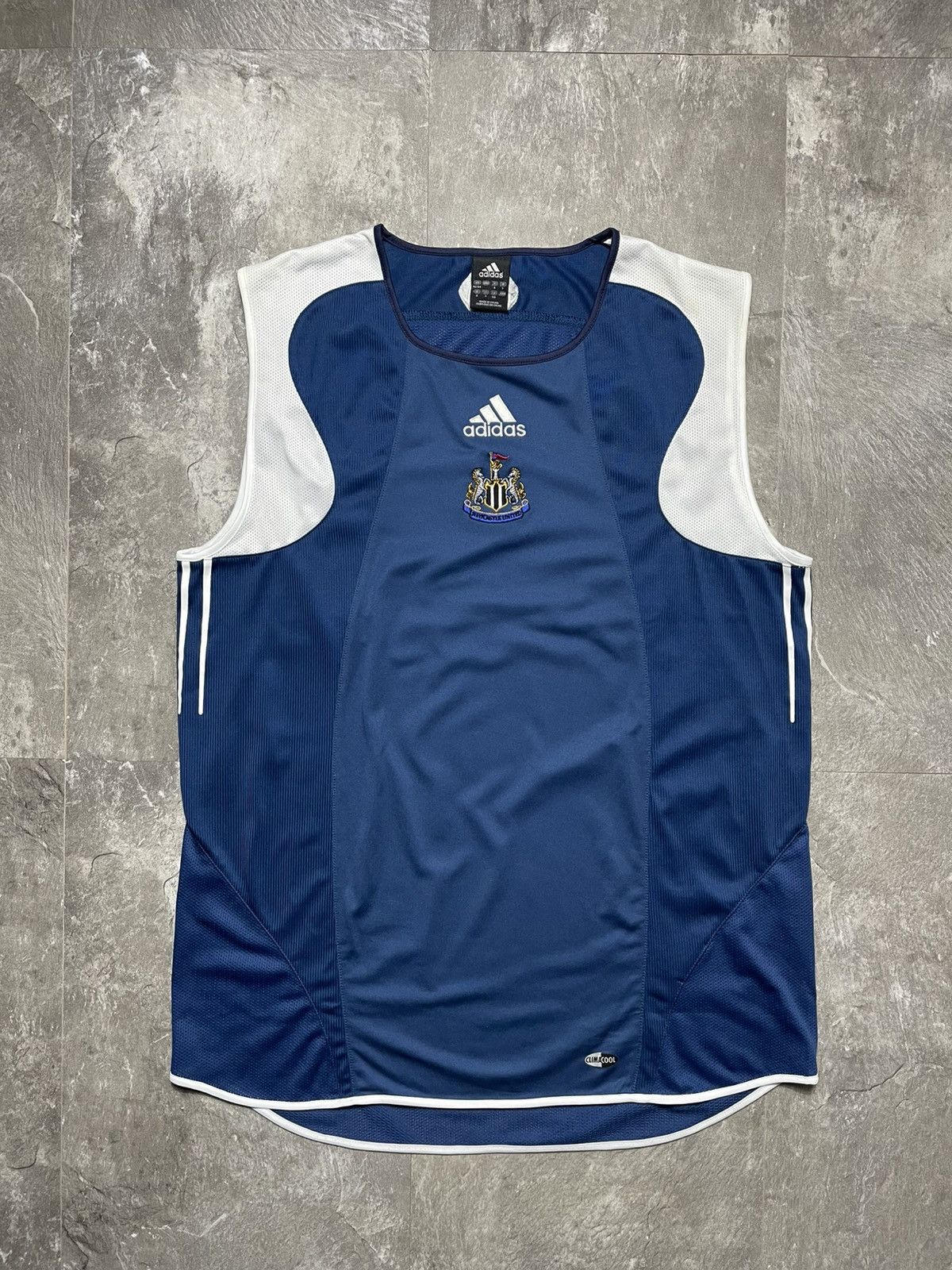 Adidas Adidas Newcastle United 2004/2005 Sleeveless Training Top Size US L / EU 52-54 / 3 - 1 Thumbnail