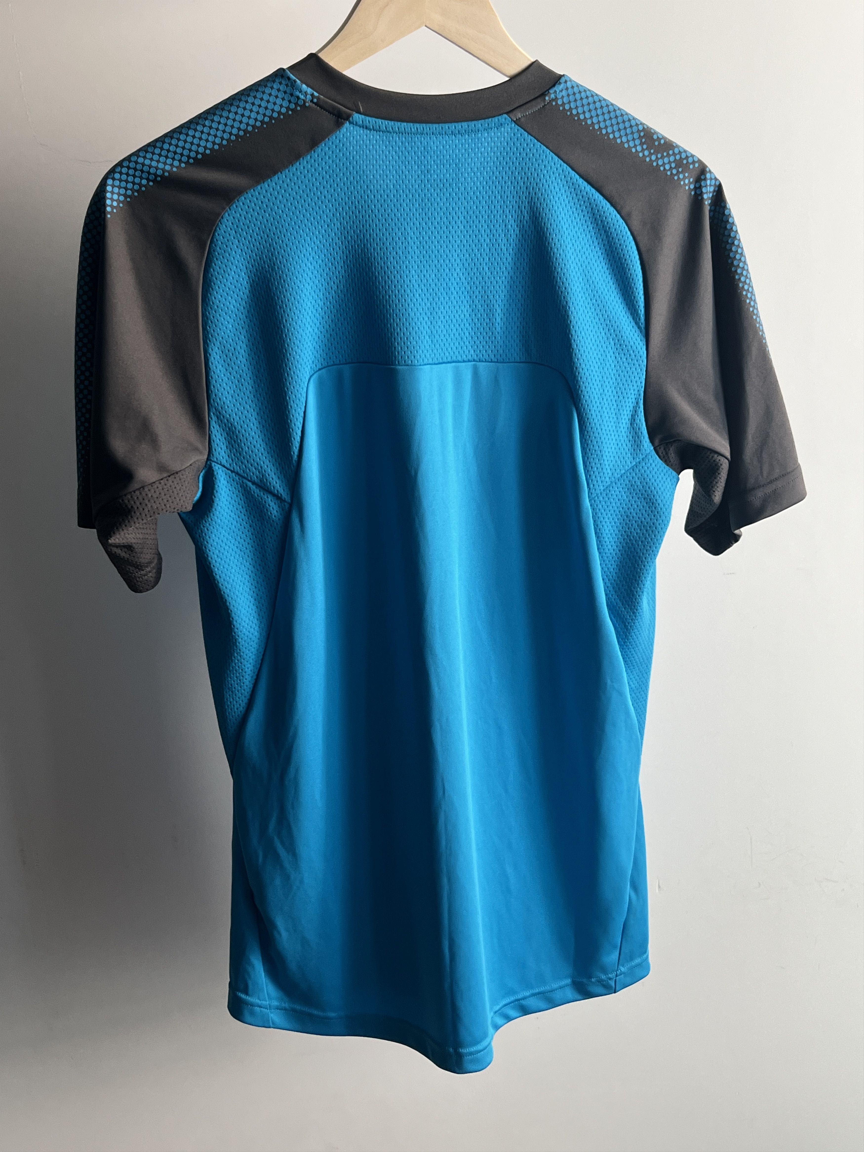 Puma Soccer Jersey Puma Arsenal London 2018/19 Training T Shirt Size US S / EU 44-46 / 1 - 7 Thumbnail