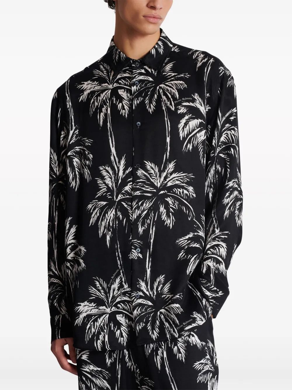 Balmain o1s1wg110925 Plam Tree Print Satin Shirt in Black/White Size US M / EU 48-50 / 2 - 4 Thumbnail