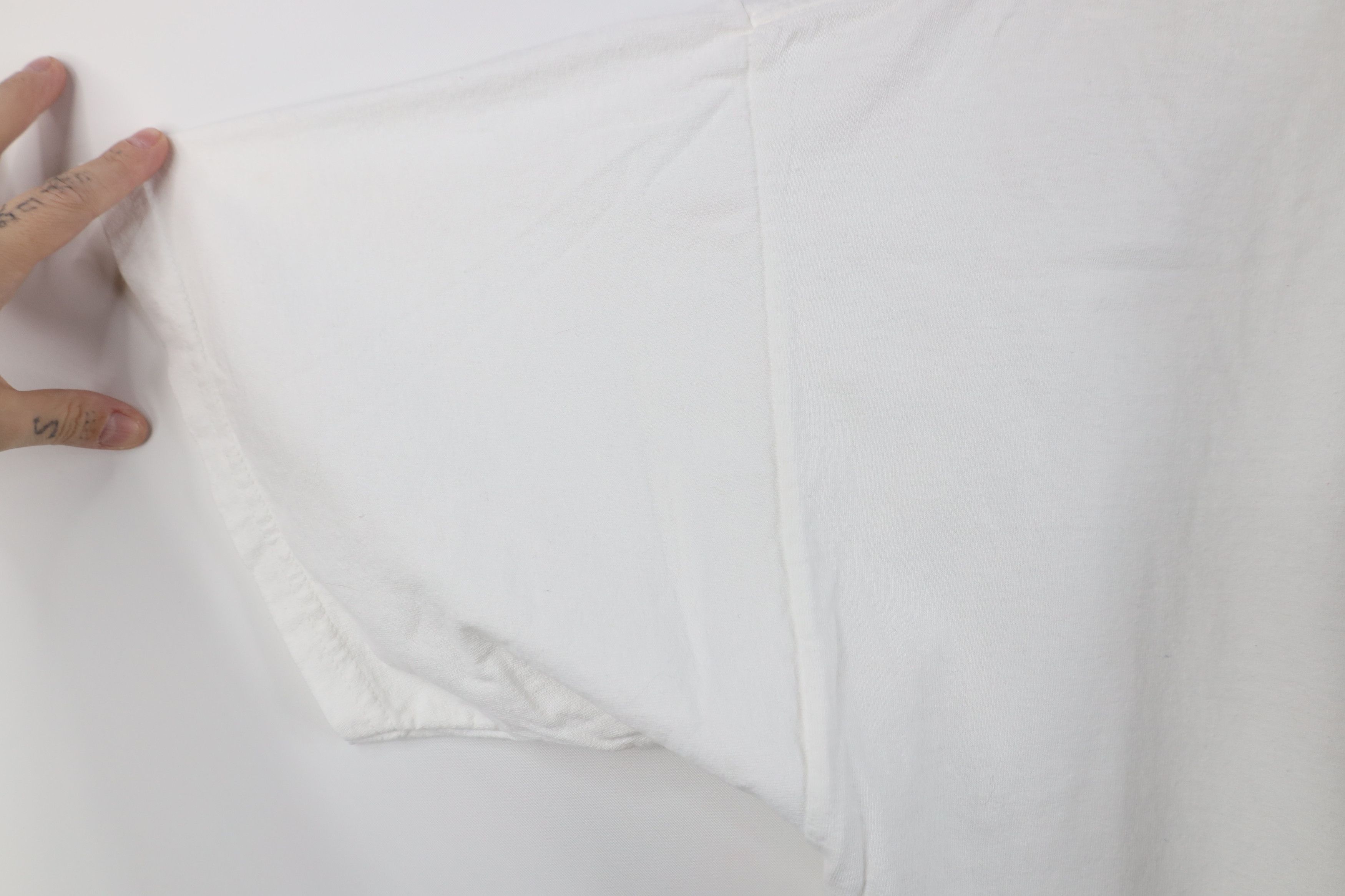 Speedo Vintage Y2K 2003 Speedo Lifeguard Short Sleeve T-Shirt White Size US XXL / EU 58 / 5 - 6 Thumbnail