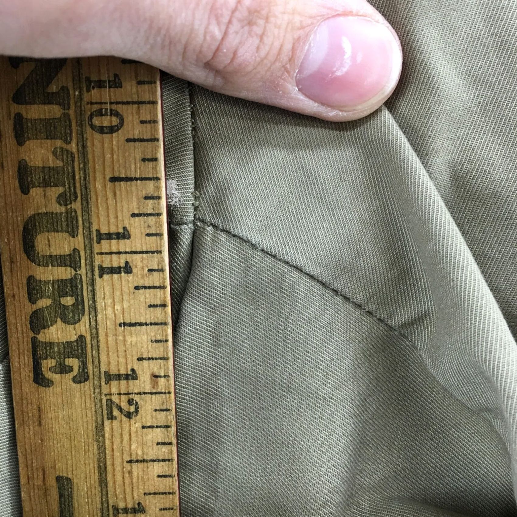 Banana Republic Banana Republic Aiden Chino Pants Womens 38 Beige High Rise Zip Size 26" / US 2 / IT 38 - 6 Thumbnail