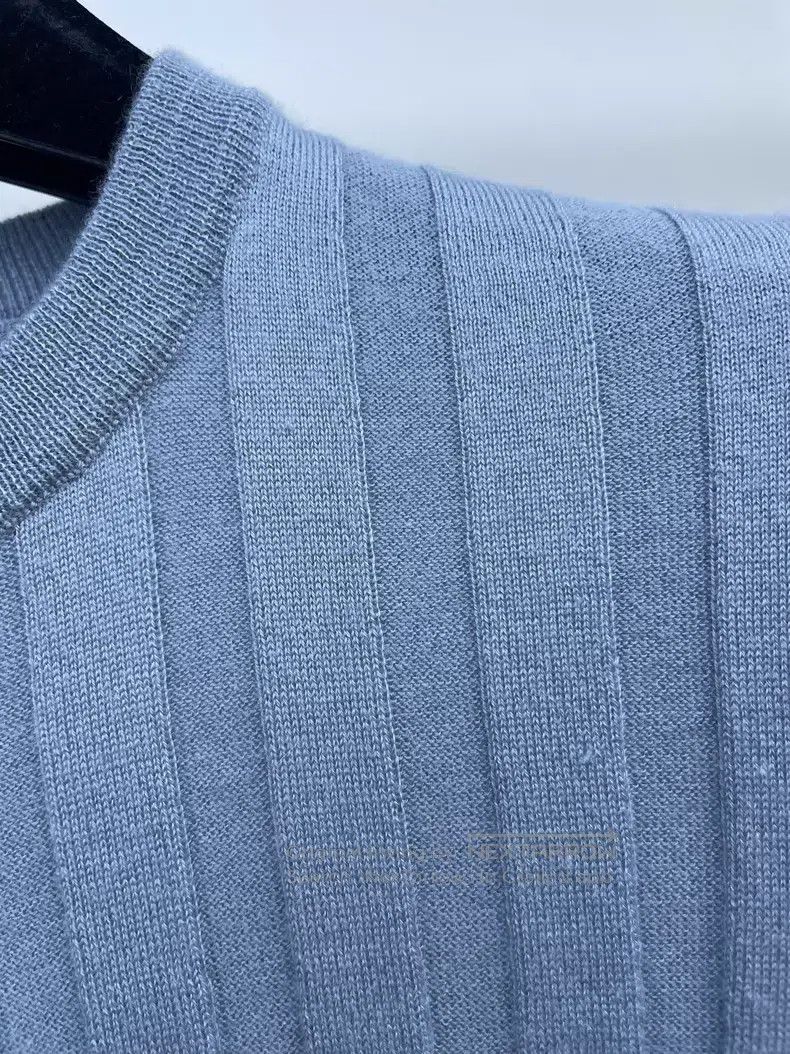 Loro Piana Loro Piana Cashmere Knit Slim Short Sleeve Size XS / US 0-2 / IT 36-38 - 6 Thumbnail