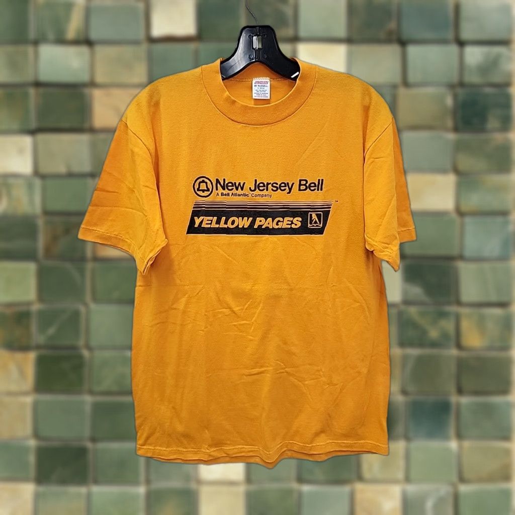 Jerzees VINTAGE Jerzees T Shirt Men L New Jersey Bell Atlantic Company Telecommunications Graphic Print Crew Neck Short Sleeve Yellow 21x28 Size US L / EU 52-54 / 3 - 1 Thumbnail
