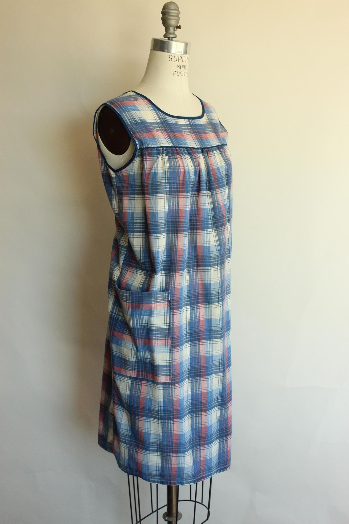 Vintage Vintage 1970s Shift Dress with Pocket, Volup Blue Tartan Pla Size XL / US 12-14 / IT 48-50 - 5 Thumbnail