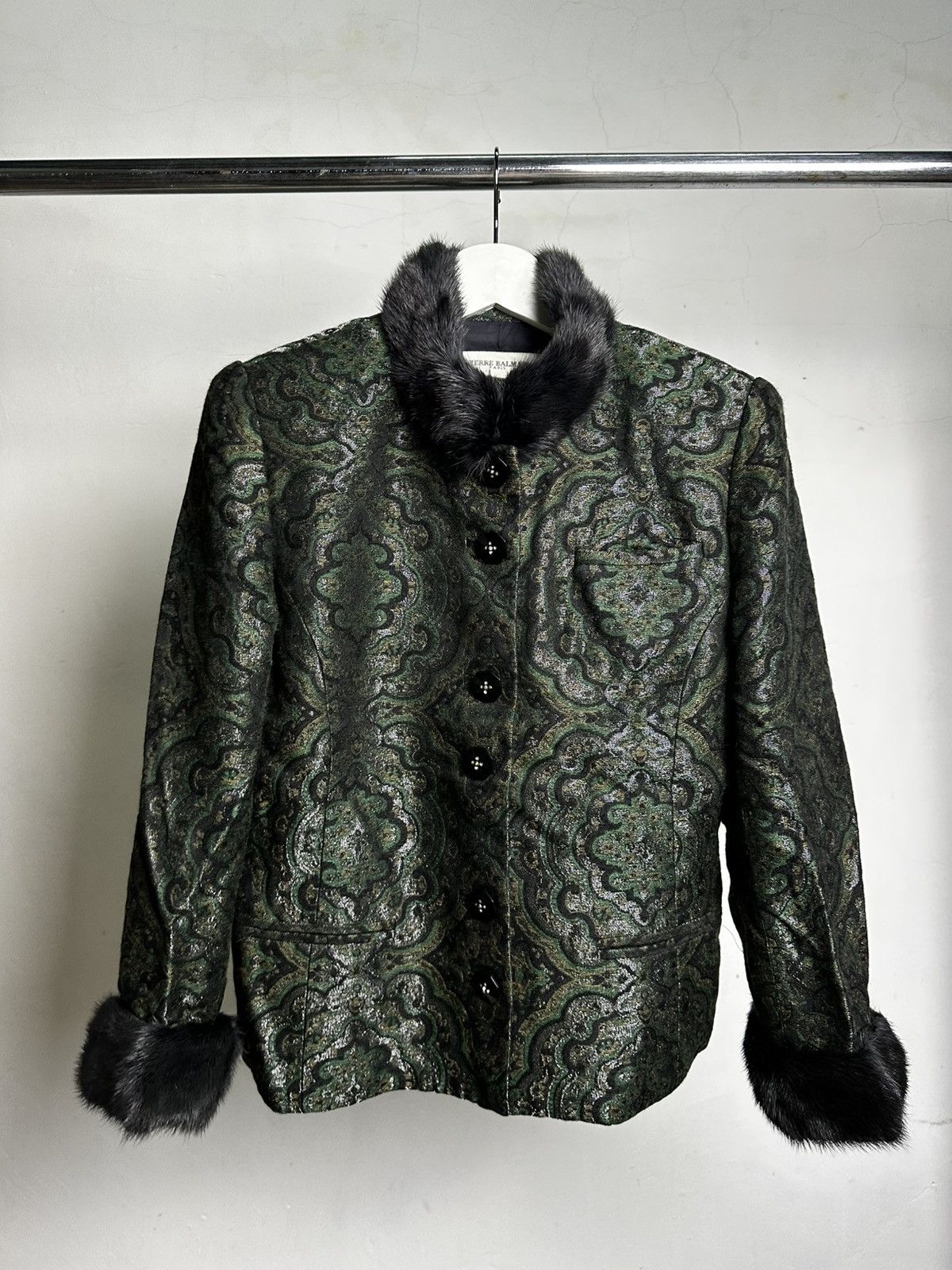Pierre Balmain Pierre Balmain Paris Fur Crafted Brocade Jacket Size M / US 6-8 / IT 42-44 - 1 Thumbnail